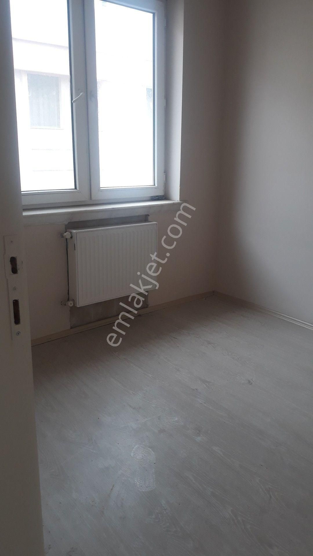 Villa Emlak' Tan Arifiye Mah..2+1 Kiralık Daire - Görsel 4