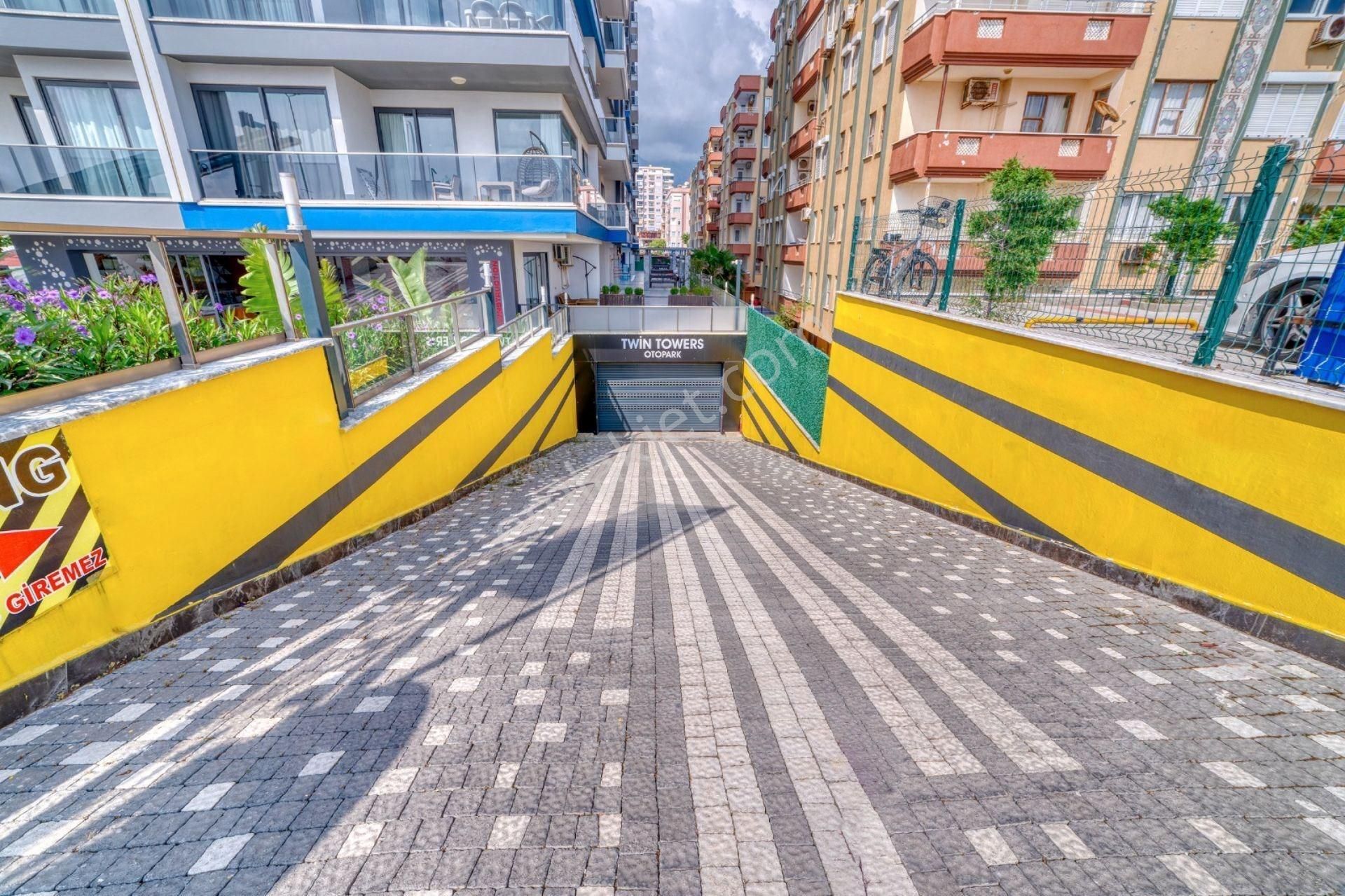 Alanya Mahmutlar’da Denize Sıfır Eşyalı 2+1 Satılık Daire - Görsel 16
