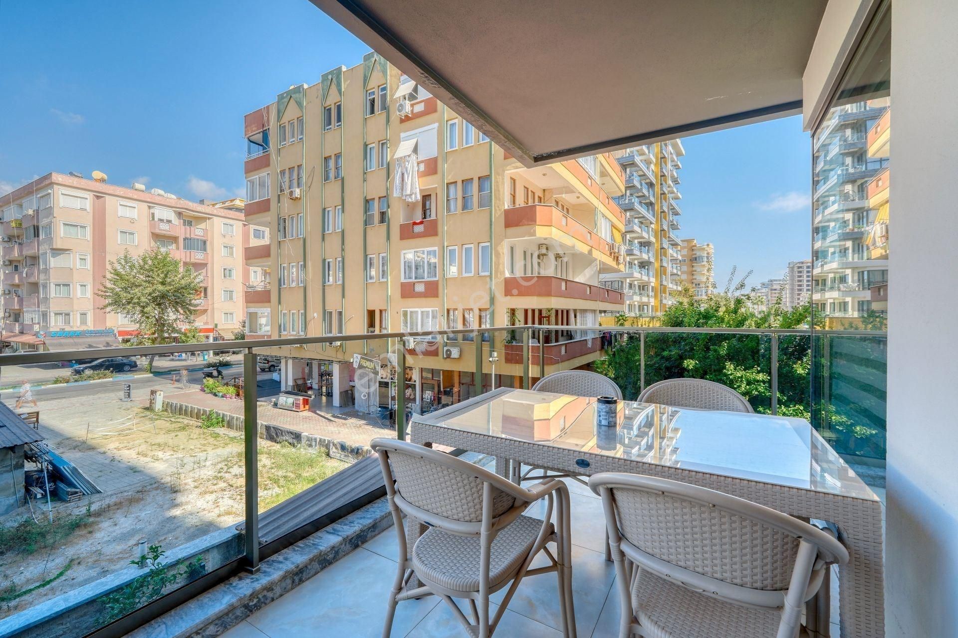 Alanya Mahmutlar’da Denize Sıfır Eşyalı 2+1 Satılık Daire - Görsel 11