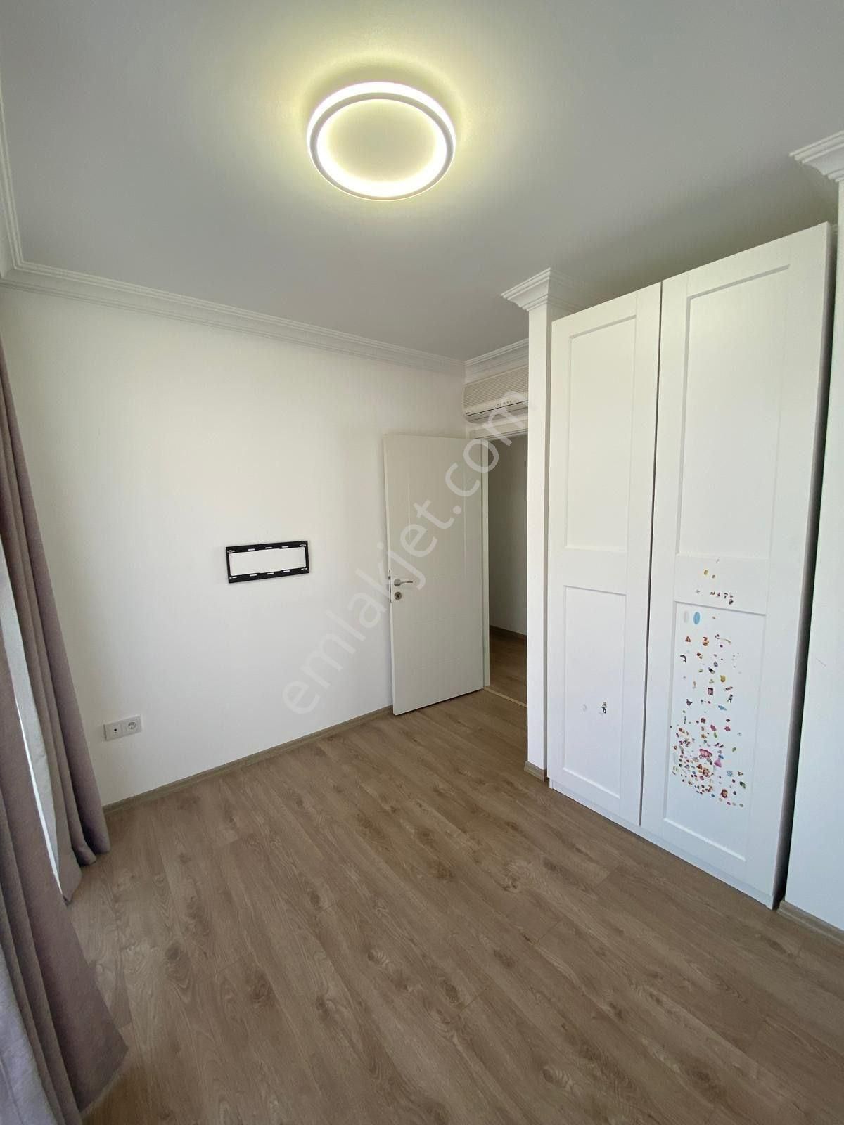 Alanya Oba’da Satılık 2+1 Şık & Tam Eşyalı Daire - Görsel 10
