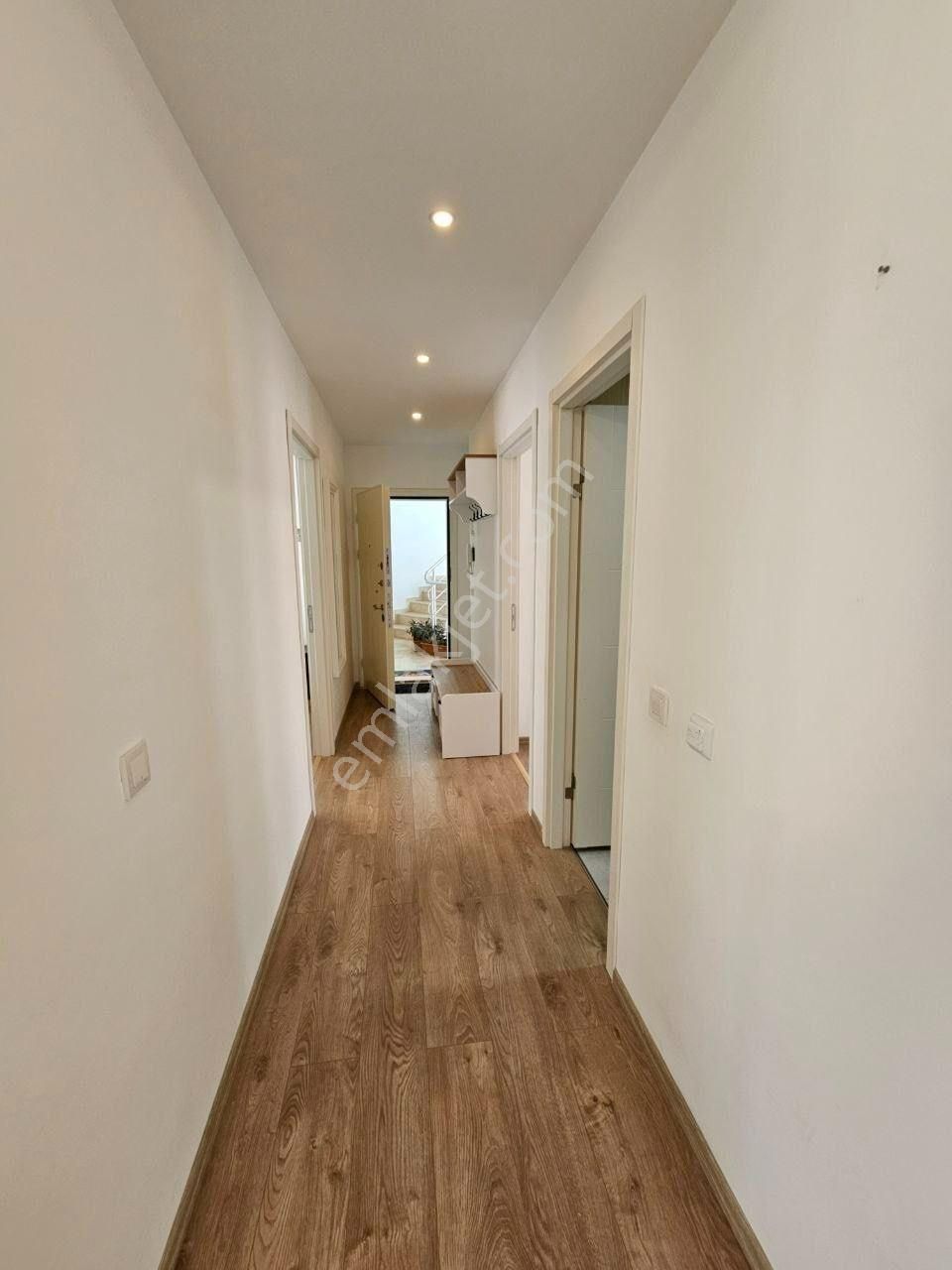 Alanya Oba’da Satılık 2+1 Şık & Tam Eşyalı Daire - Görsel 11