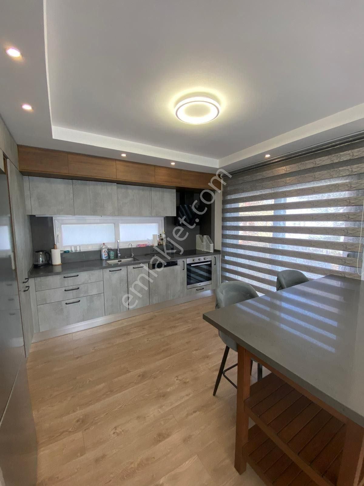 Alanya Oba’da Satılık 2+1 Şık & Tam Eşyalı Daire - Görsel 6
