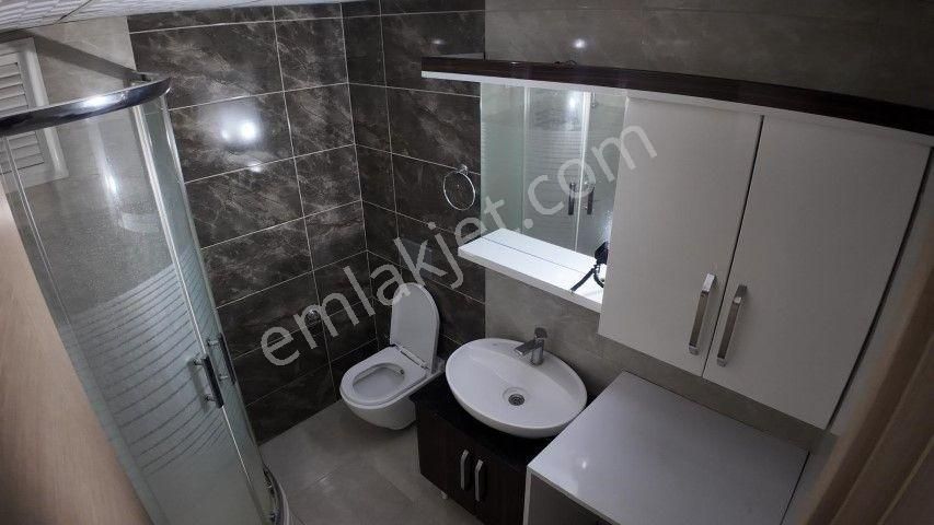Karşıyaka Örnekköy Mahallesinde 2+1 Kiralık Daire - Görsel 23