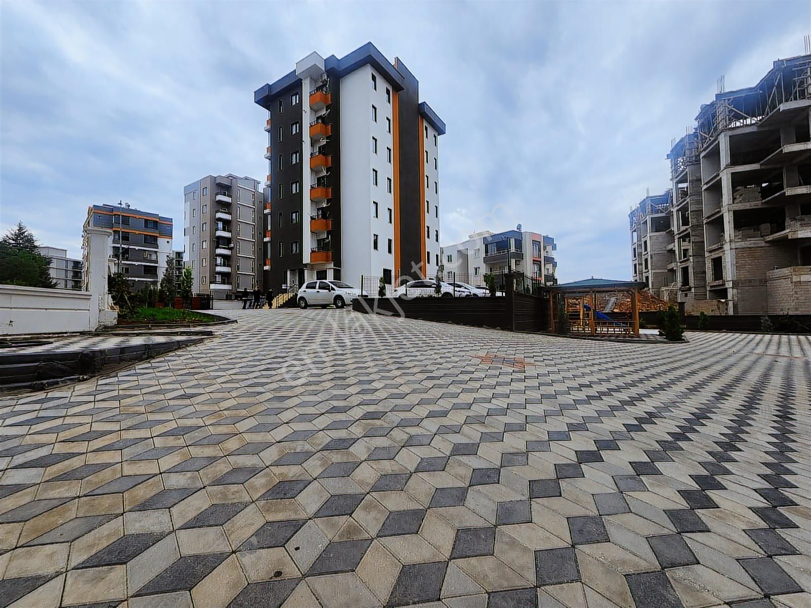 Hcl'den Sıfır 2,5+1 Mızrak Sitesinde Kiralık Daireler/mezitli - Görsel 5