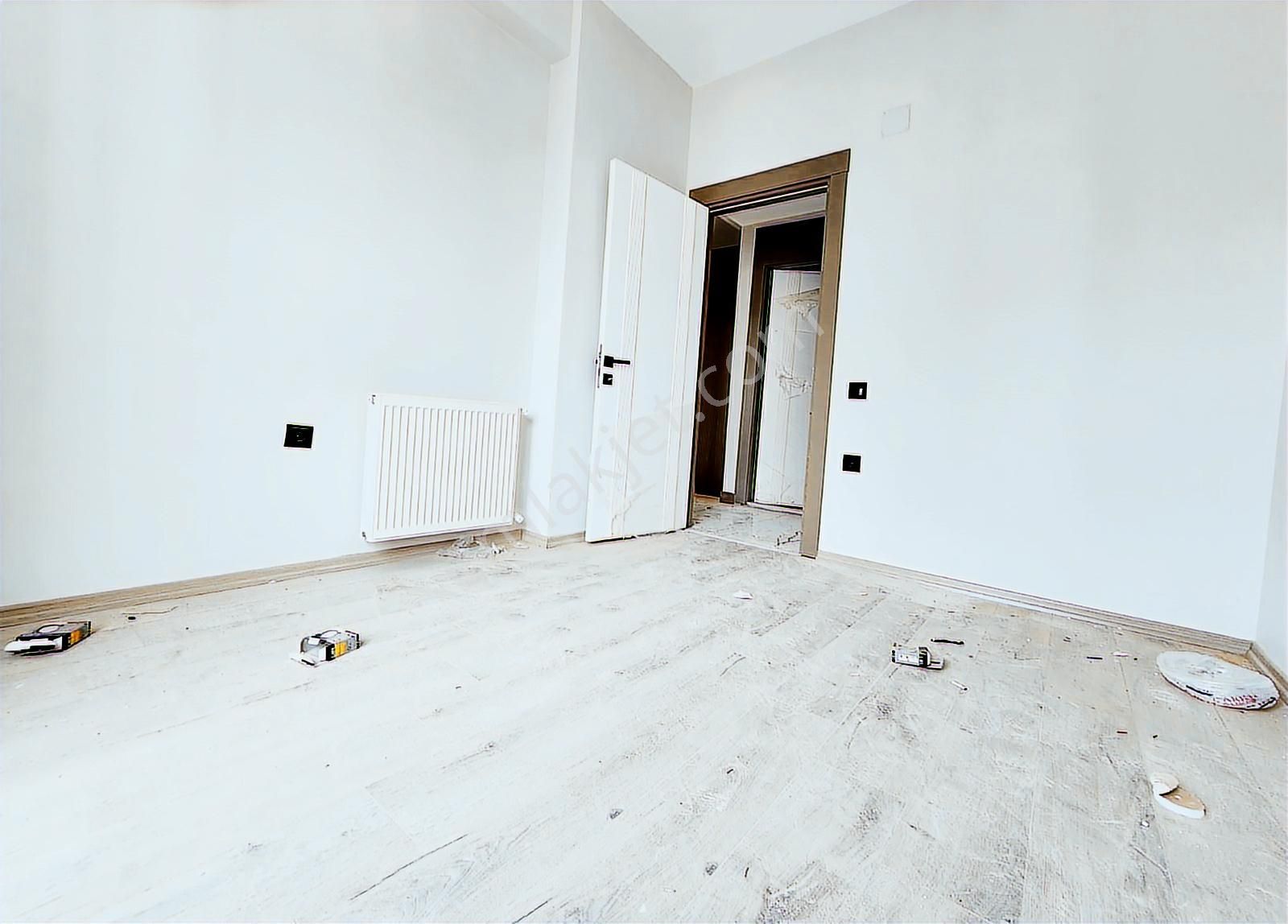 Hcl'den Sıfır 2,5+1 Mızrak Sitesinde Kiralık Daireler/mezitli - Görsel 4