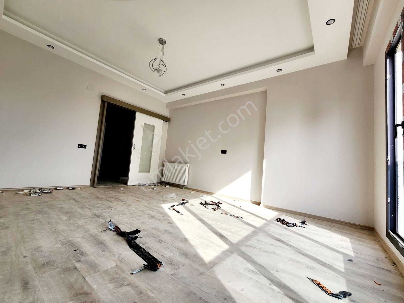 Hcl'den Sıfır 2,5+1 Mızrak Sitesinde Kiralık Daireler/mezitli - Görsel 24