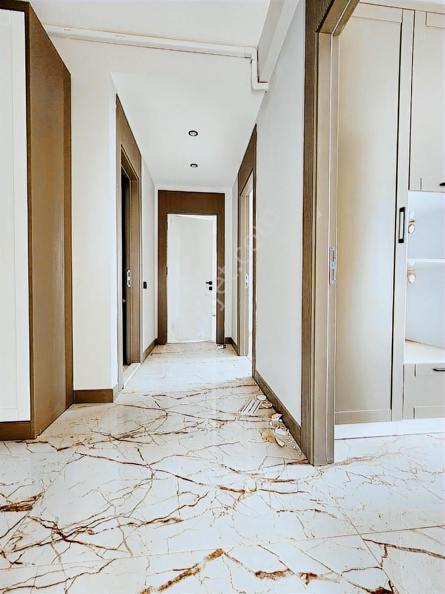 Hcl'den Sıfır 2,5+1 Mızrak Sitesinde Kiralık Daireler/mezitli - Görsel 22