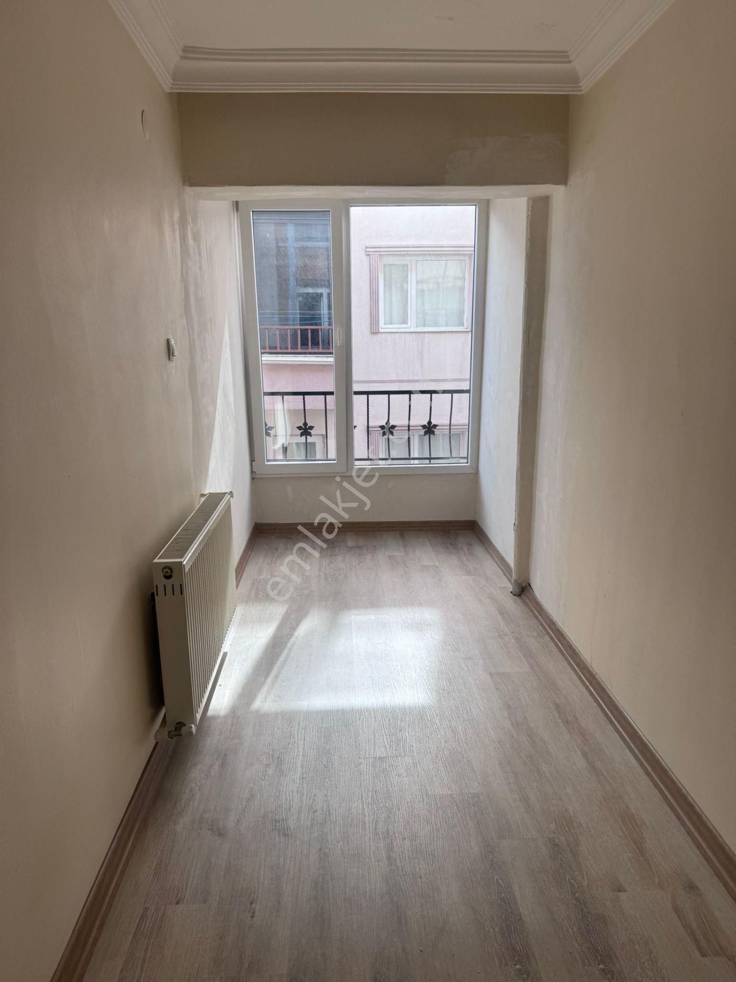 30 Ağustos Mahallesinde Katta Kiralık 3+1 - Görsel 11