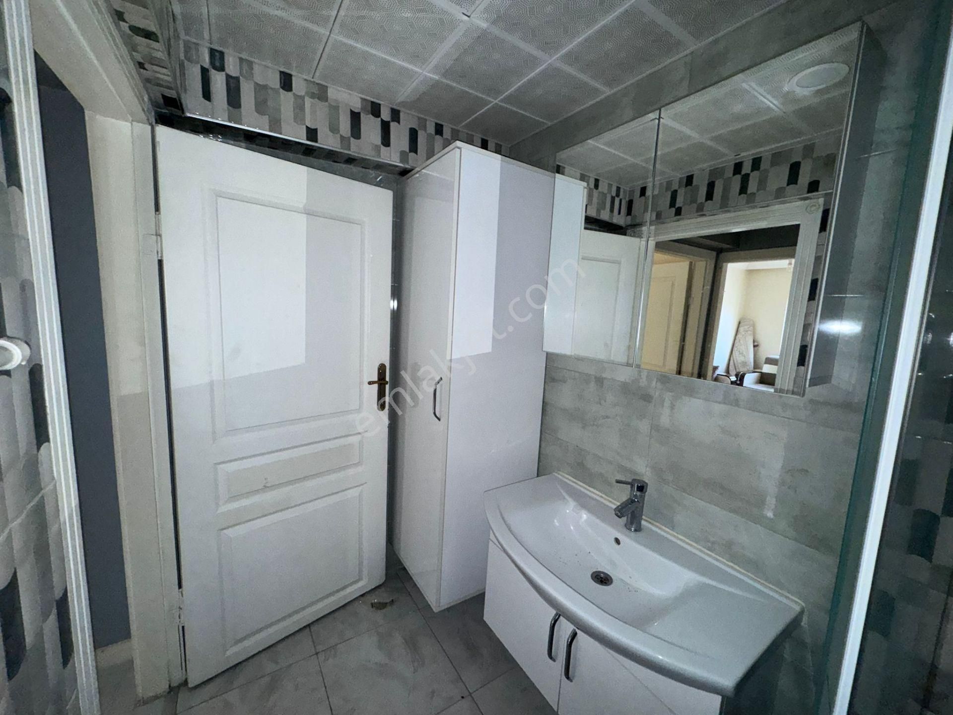 30 Ağustos Mahallesinde Katta Kiralık 3+1 - Görsel 4