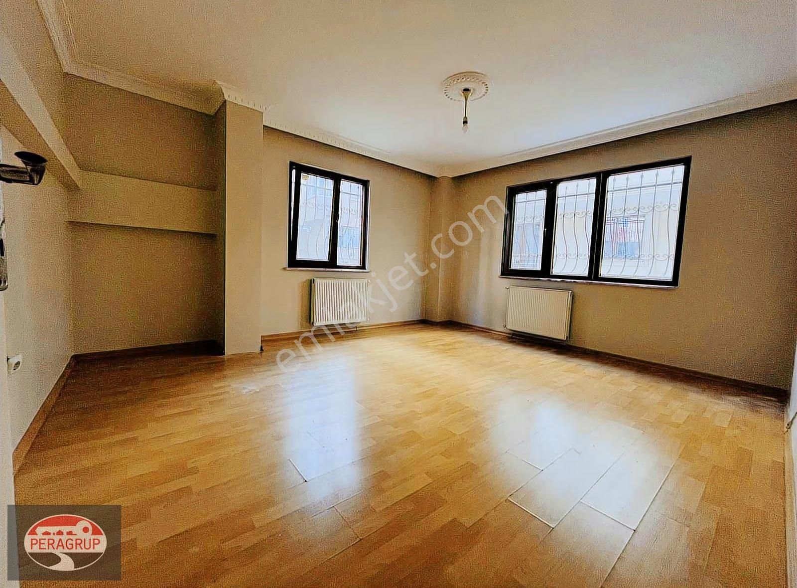 {peradan} Cumhuriyet Mah. Ayrı Mutfaklı 1+1 Kiralık Daire