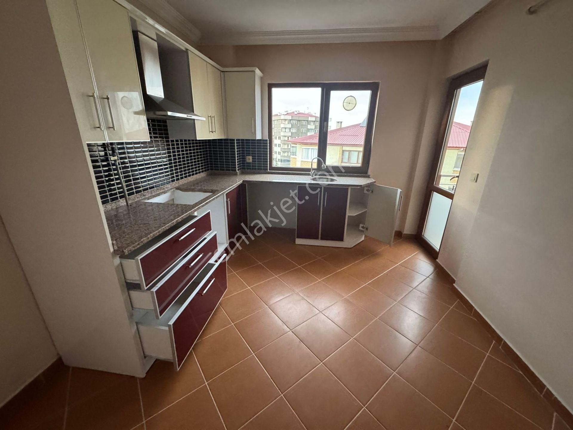 Trabzon 2 Nolu Erdoğdu'da Kiralık 3+1 Daire - Görsel 9