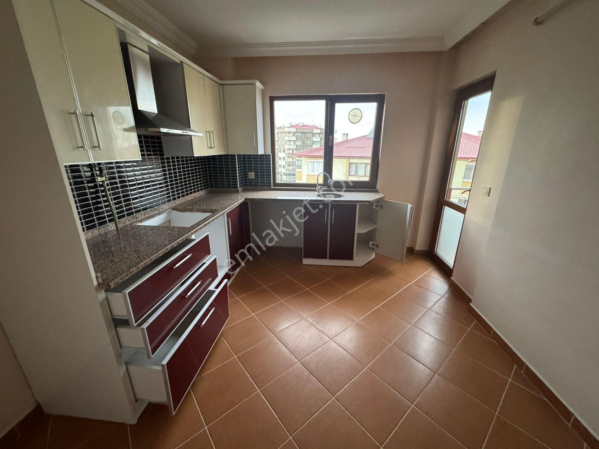 Trabzon 2 Nolu Erdoğdu'da Kiralık 3+1 Daire - Görsel 2