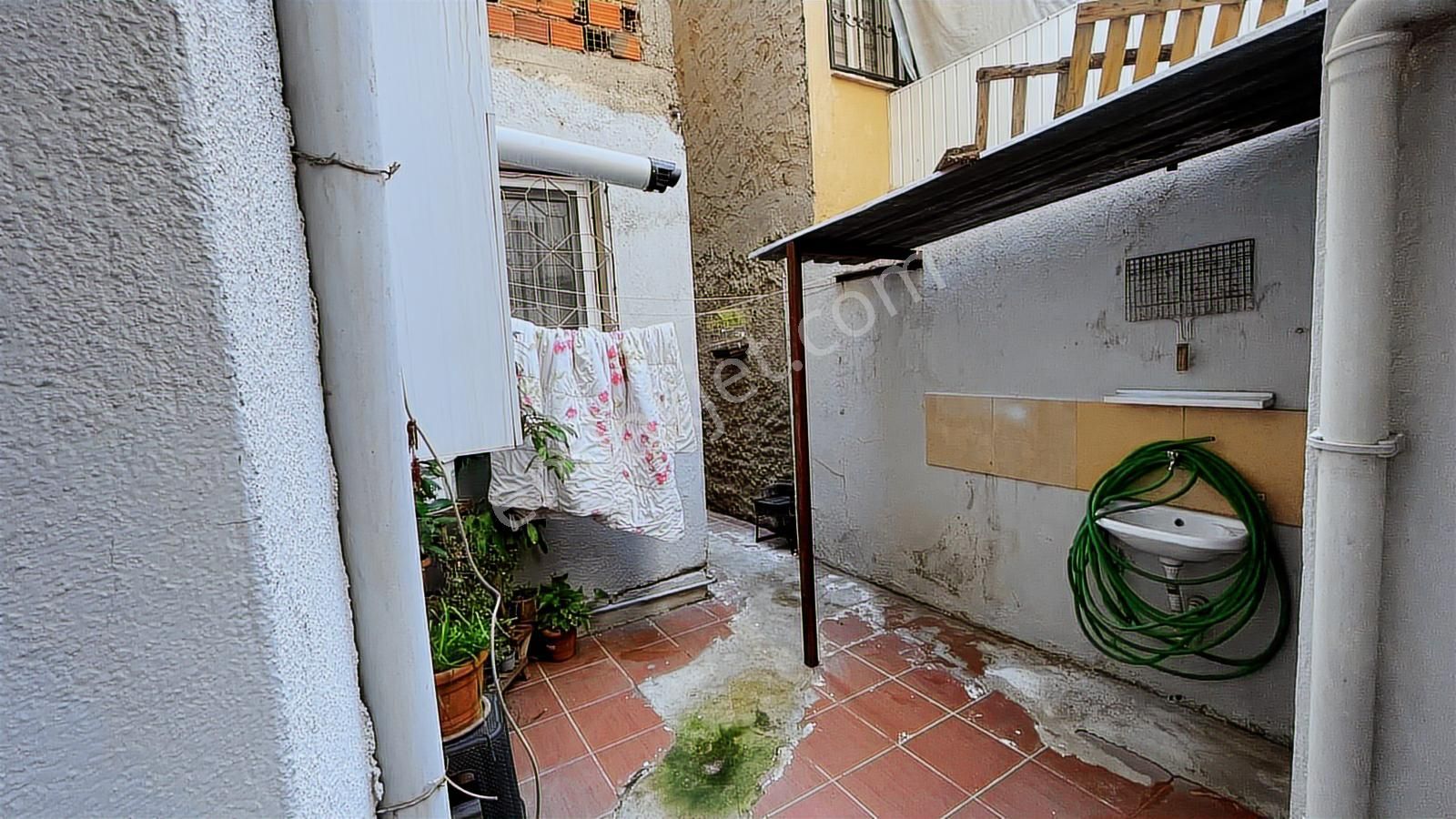 İzmir B. Çiğli Yeni Mahallede Satılık 2+1 Daire Cb Ph - Görsel 26
