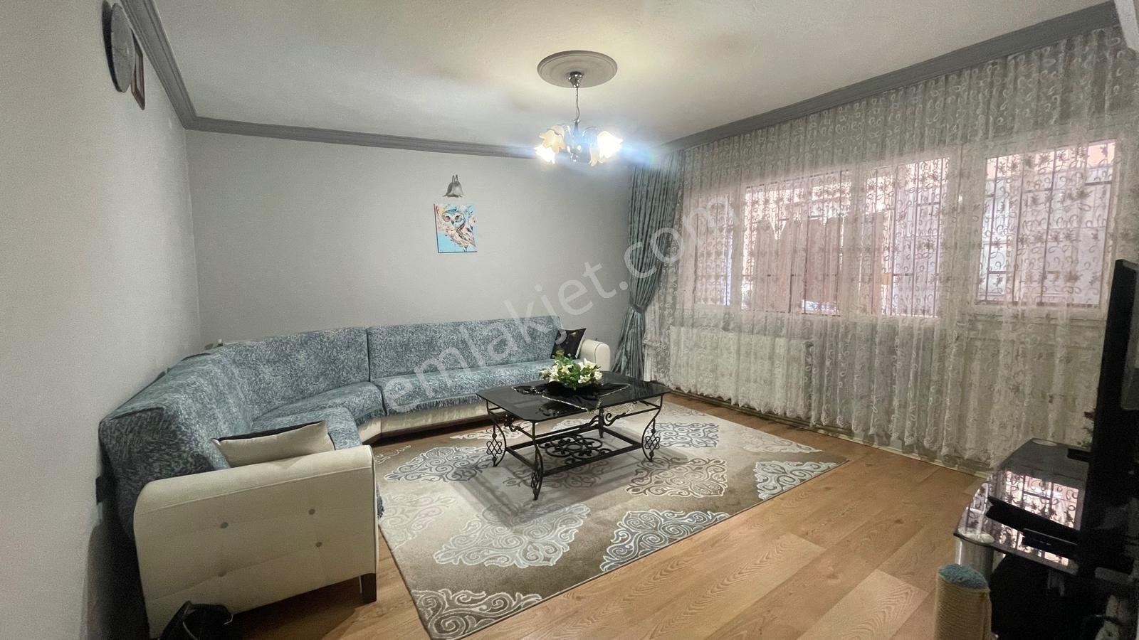 İzmir B. Çiğli Yeni Mahallede Satılık 2+1 Daire Cb Ph - Görsel 23