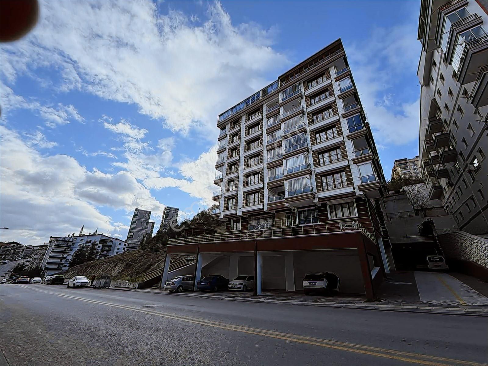 Kılıçsoy'dan Sanatoryum Hast. Ve Cad. Asansörlü Ebeveyn Banyolu