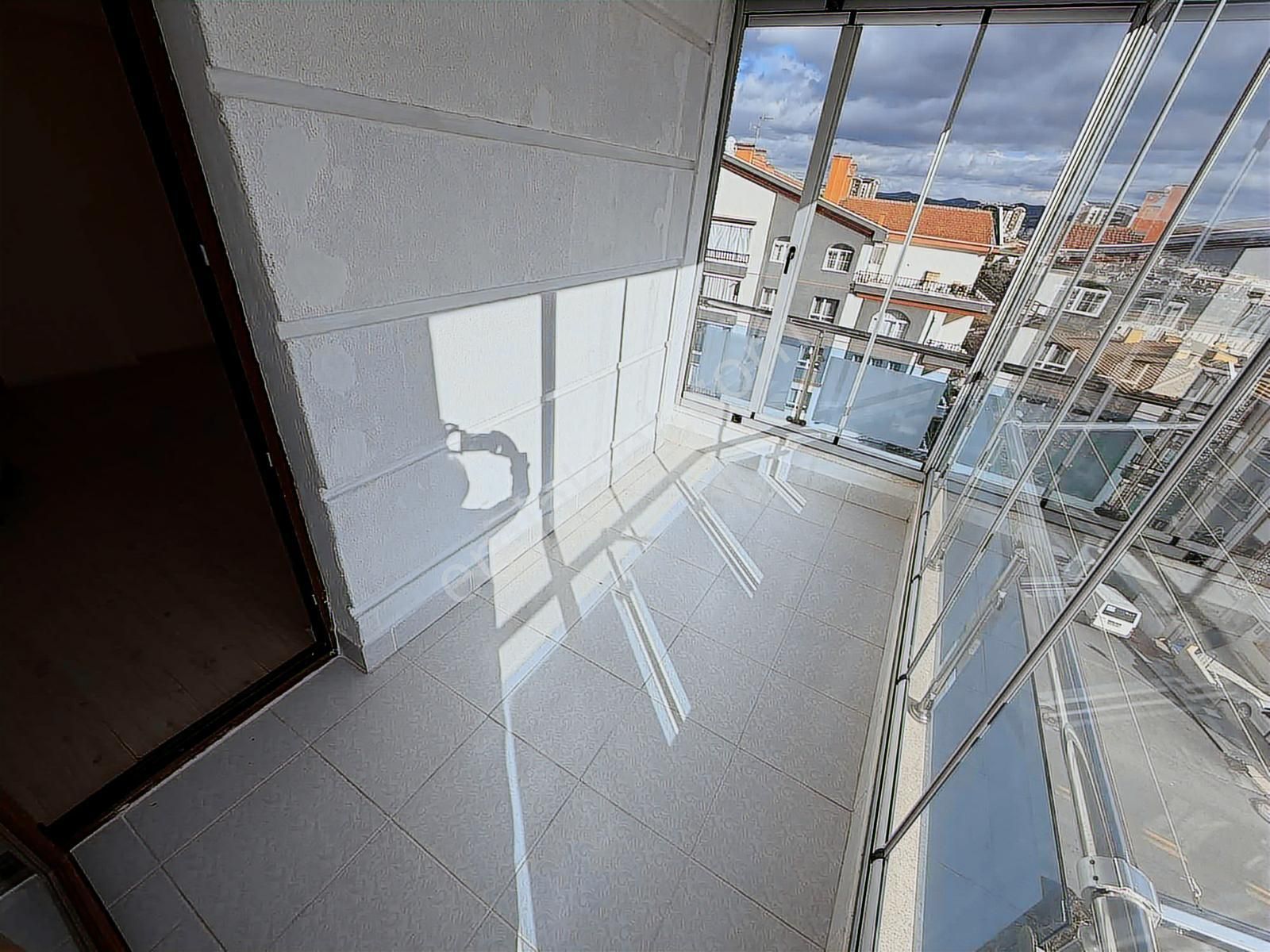 Kılıçsoy'dan Sanatoryum Hast. Ve Cad. Asansörlü Ebeveyn Banyolu - Görsel 17