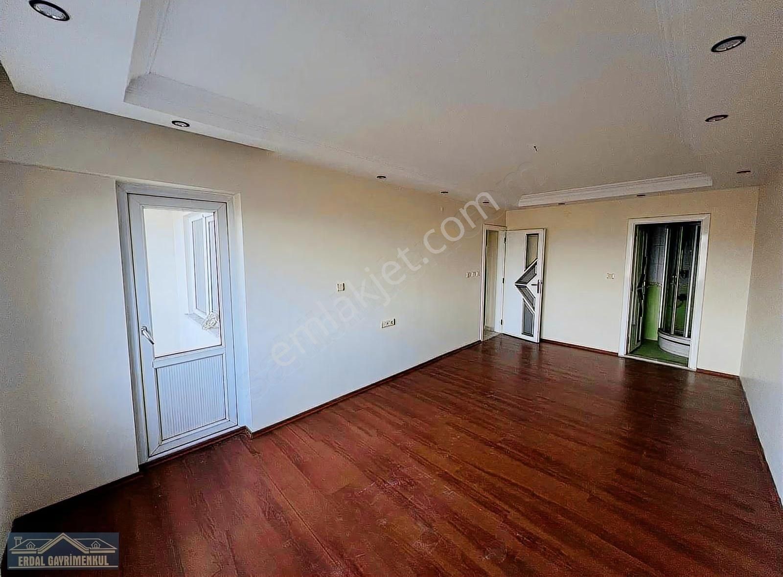 Bölgenin En Lüx Sitesinde 3+1 - Görsel 27