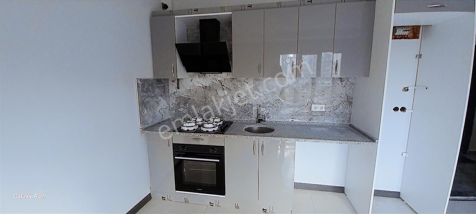 Lir Den Ali Osman Çelebi Bulvarına Cephe Kiralık 1+1 Daireler - Görsel 30