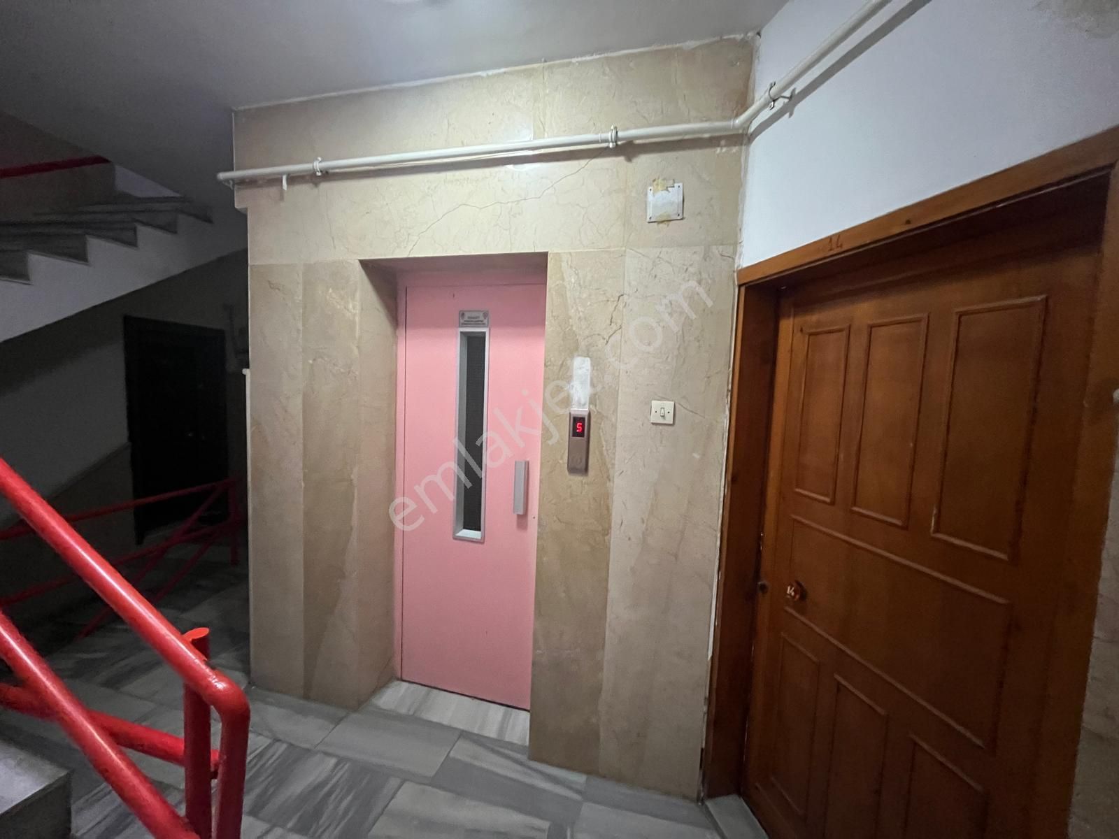 Trabzon Fatih'te Kiralık 3+1 Daire - Görsel 25