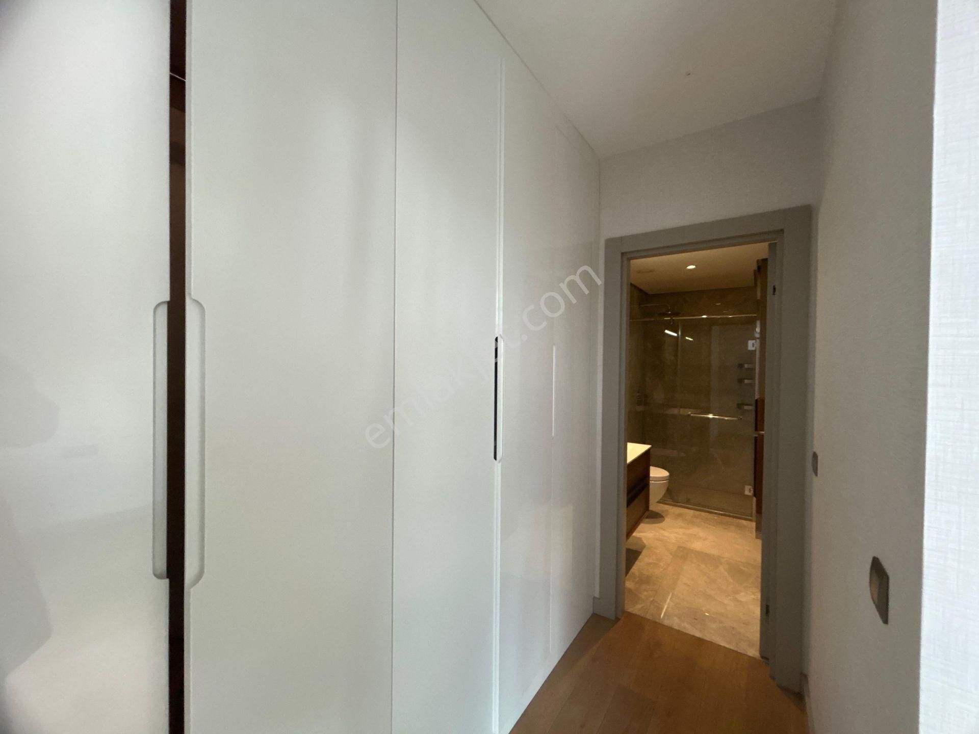 Beylerbeyi Antteras Sitesinde Kiralık Bahçe Dubleksi - Görsel 21