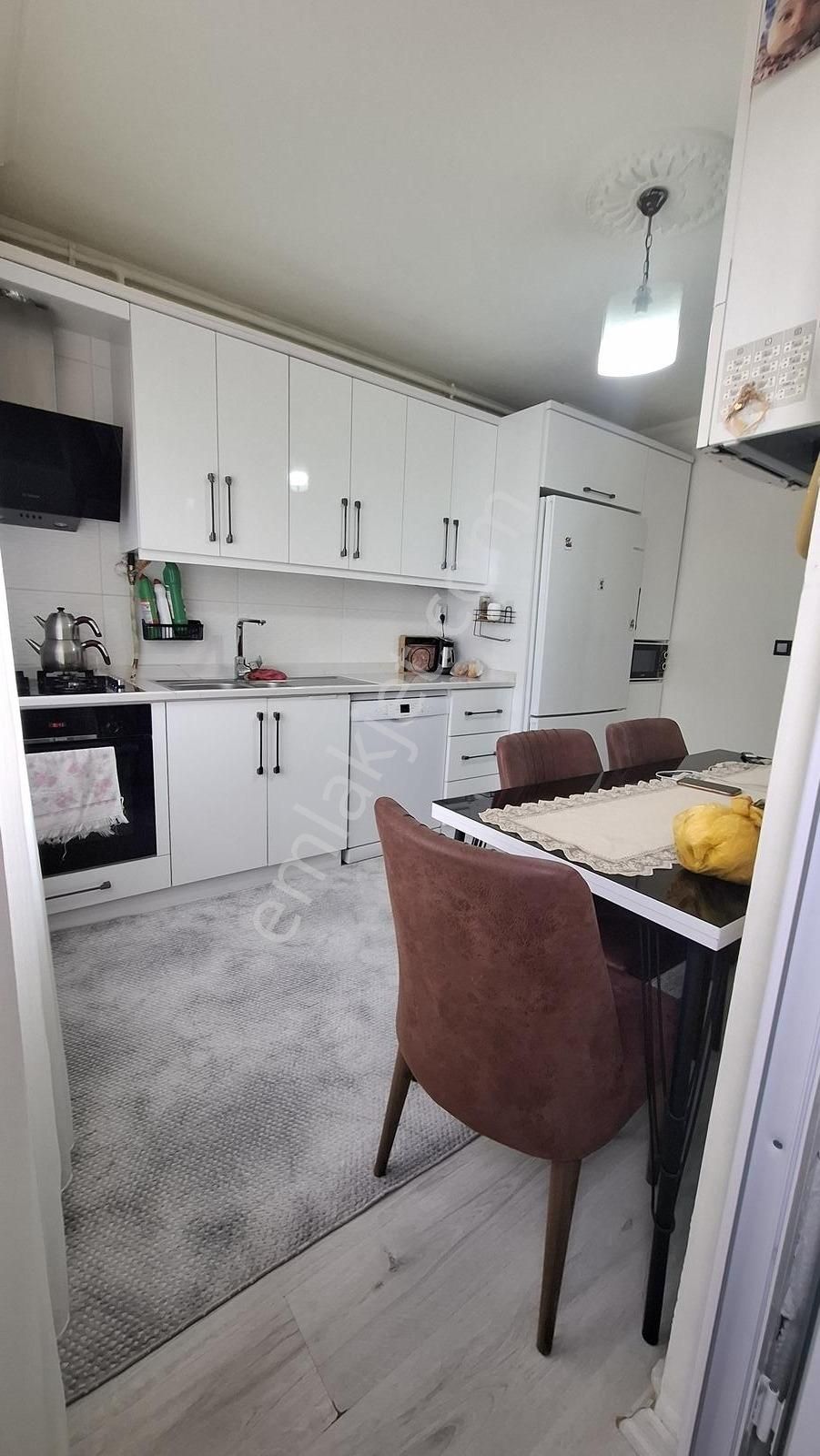 Adana Yüreğir Aksantaş Tokilerde Satılık 3+1 Daire - Görsel 2