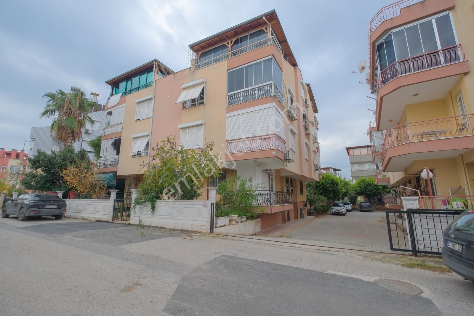 Konyaaltı Arapsuyu'nda Boş Kiralık 3+1 Ters Dubleks Daire