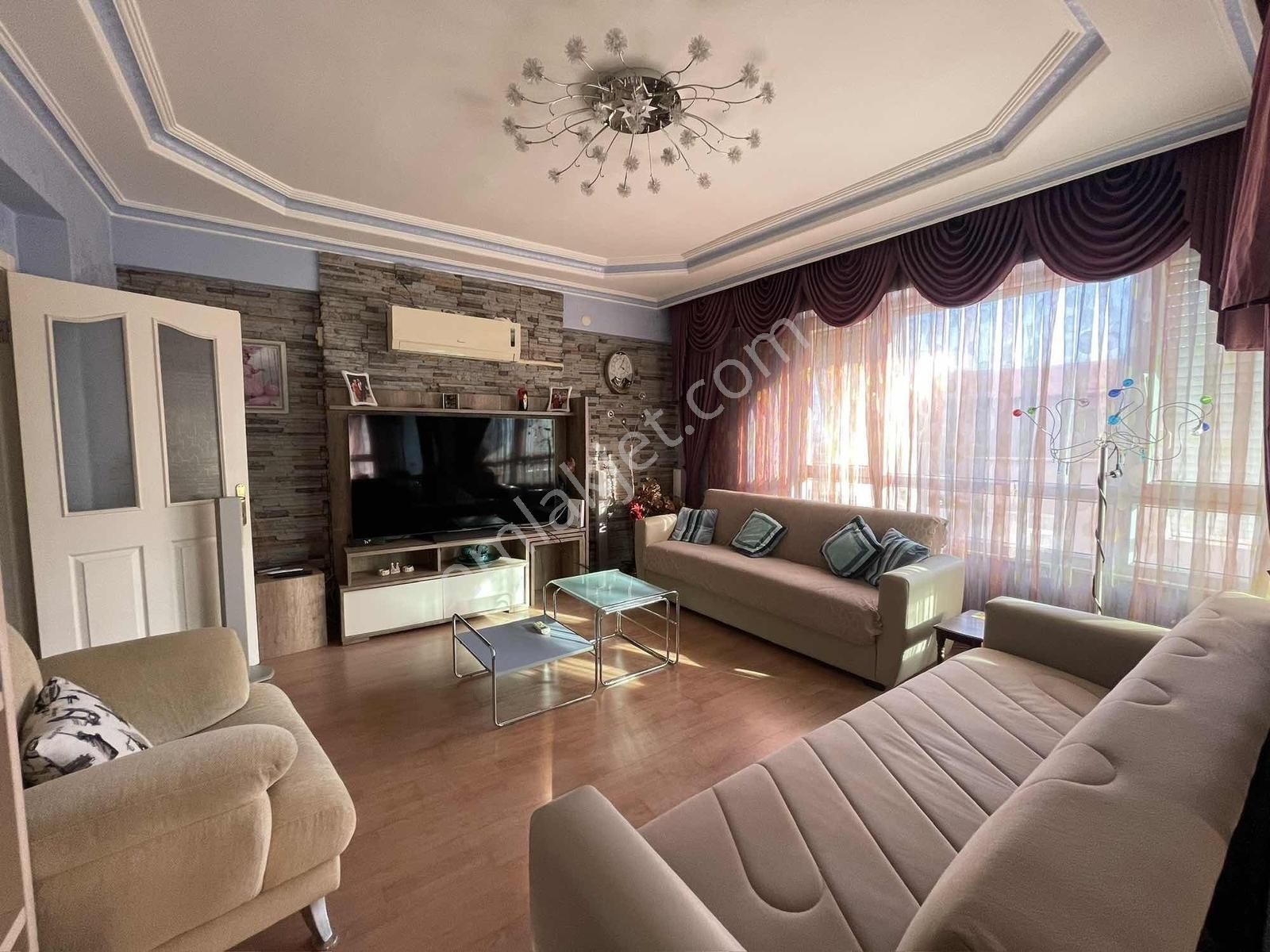 Sarısu'da Havuzlu Site İçerisinde Satılık 3+1 Daire - Görsel 8