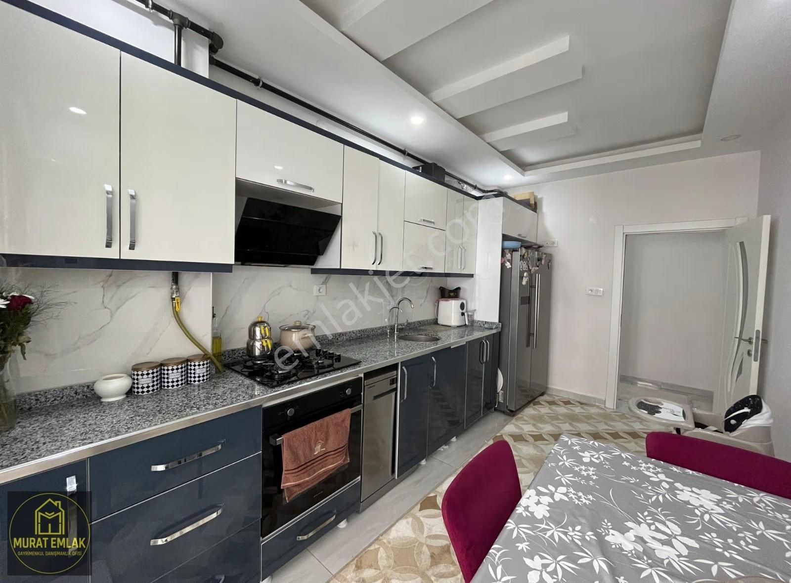 Murat Emlaktan Ana Cadde Üzerinde 2+1 Dairemiz Satılıktır - Görsel 3