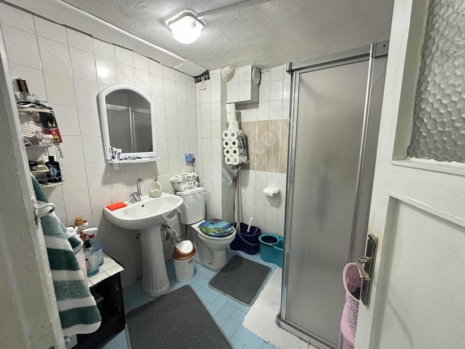 Reşadiye'de Merkezi Konumda Satılık 2+1 - Görsel 8