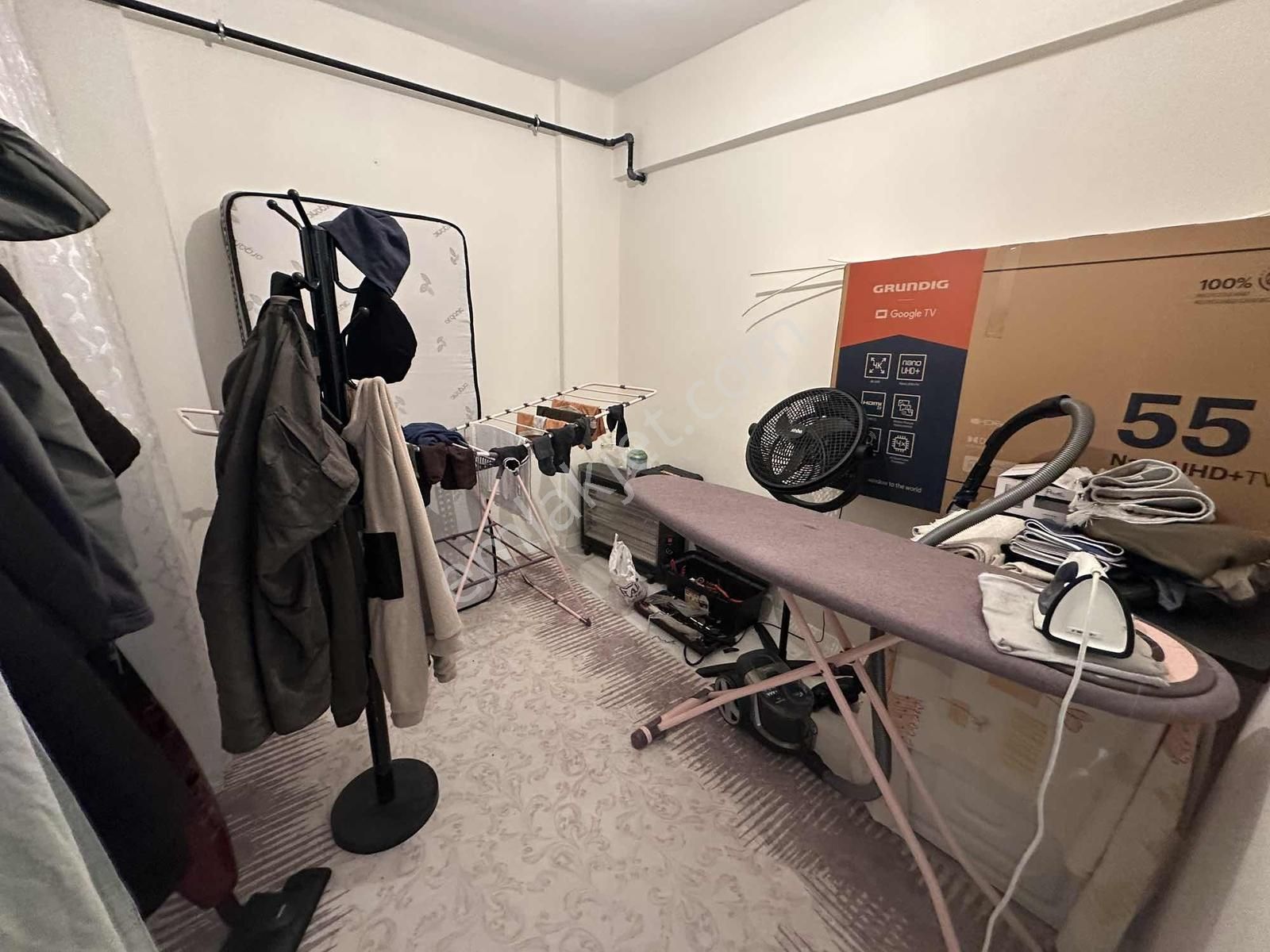 Reşadiye'de Merkezi Konumda Satılık 2+1 - Görsel 3