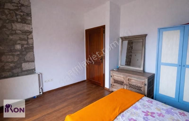 Bodrum Gürece De Satılık Deniz Manzaralı Havuzlu Orjinal Taş Ev - Görsel 3