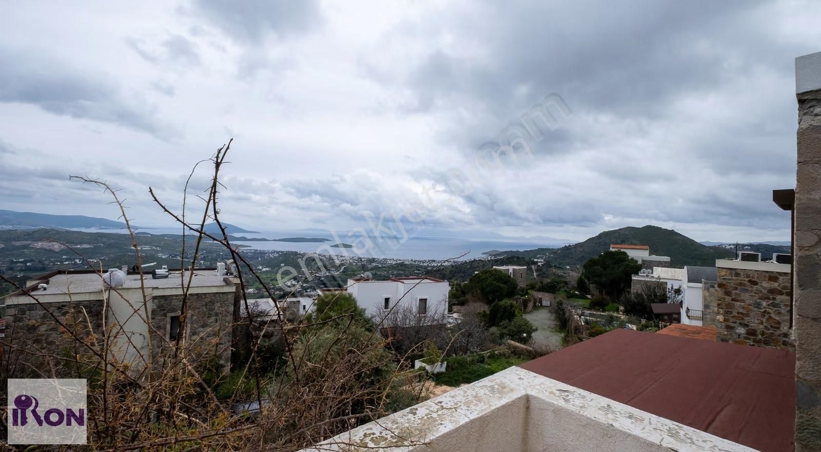 Bodrum Gürece De Satılık Deniz Manzaralı Havuzlu Orjinal Taş Ev - Görsel 23