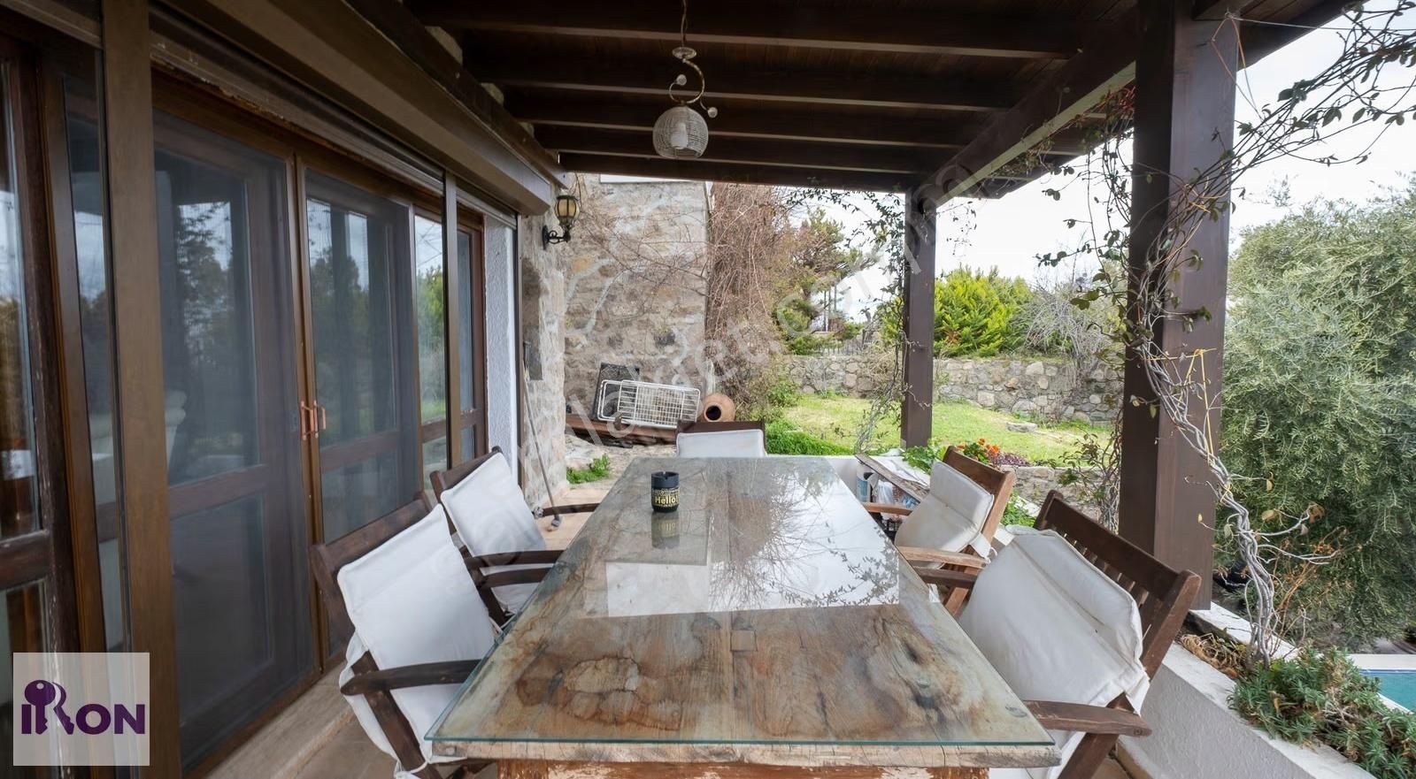 Bodrum Gürece De Satılık Deniz Manzaralı Havuzlu Orjinal Taş Ev - Görsel 21