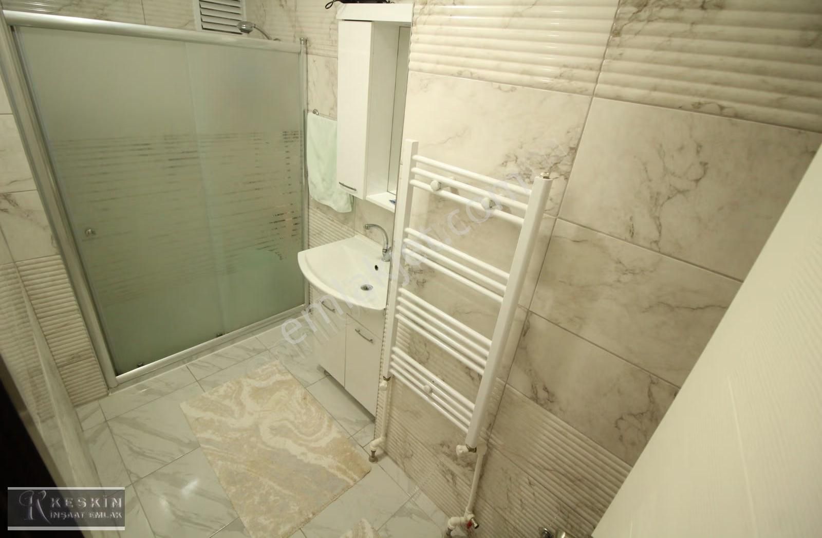 Kanuni Mah Cadde Yakını Üst Kat 3+1 Yapılı Çift Banyo Manzaralı - Görsel 3