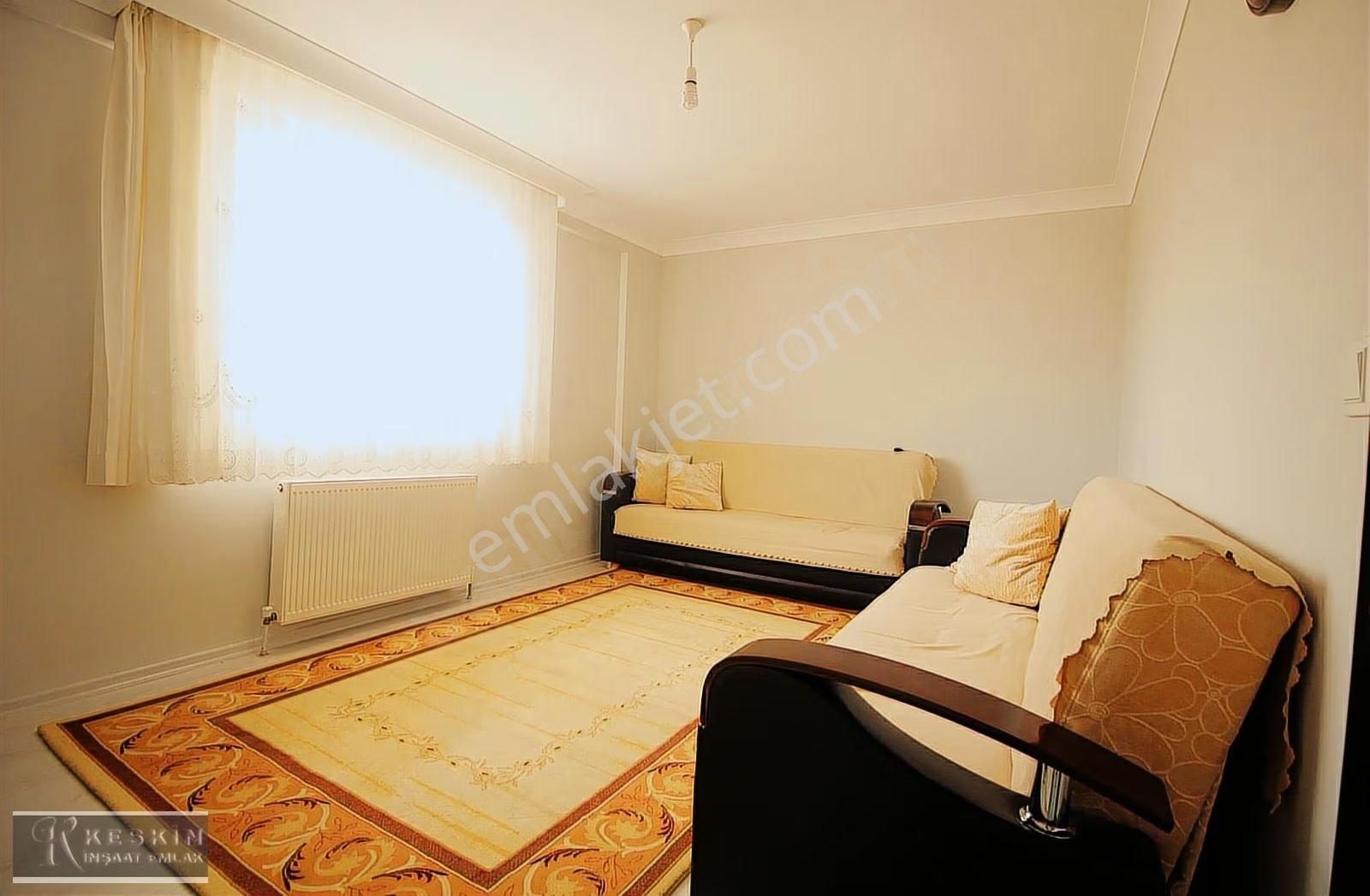 Kanuni Mah Cadde Yakını Üst Kat 3+1 Yapılı Çift Banyo Manzaralı - Görsel 2