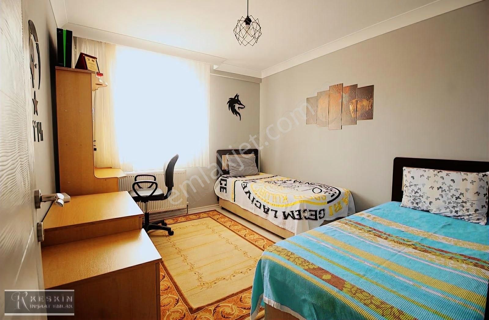 Kanuni Mah Cadde Yakını Üst Kat 3+1 Yapılı Çift Banyo Manzaralı - Görsel 20