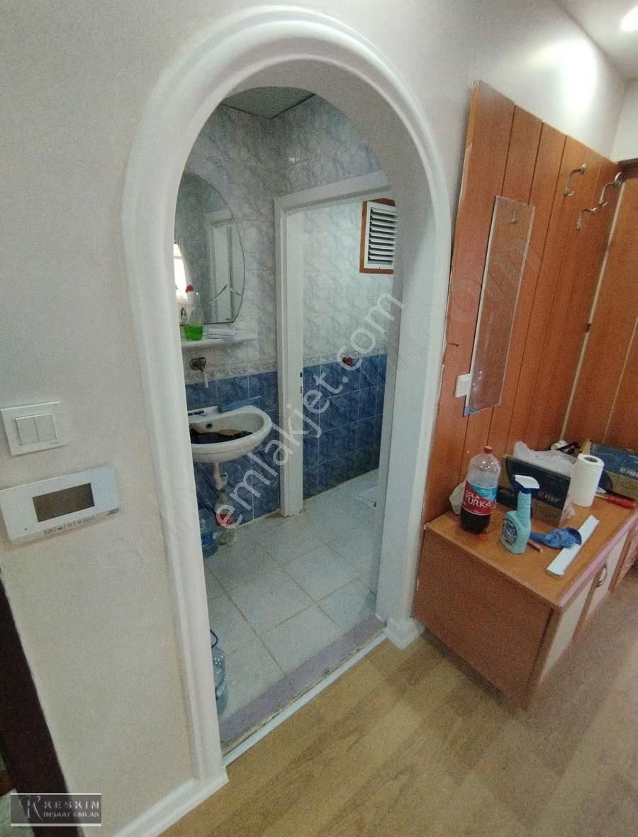 Keçiören Baglum Bulvar Üzeri 1.kat 3+1 Asansörlü İskanlı - Görsel 20