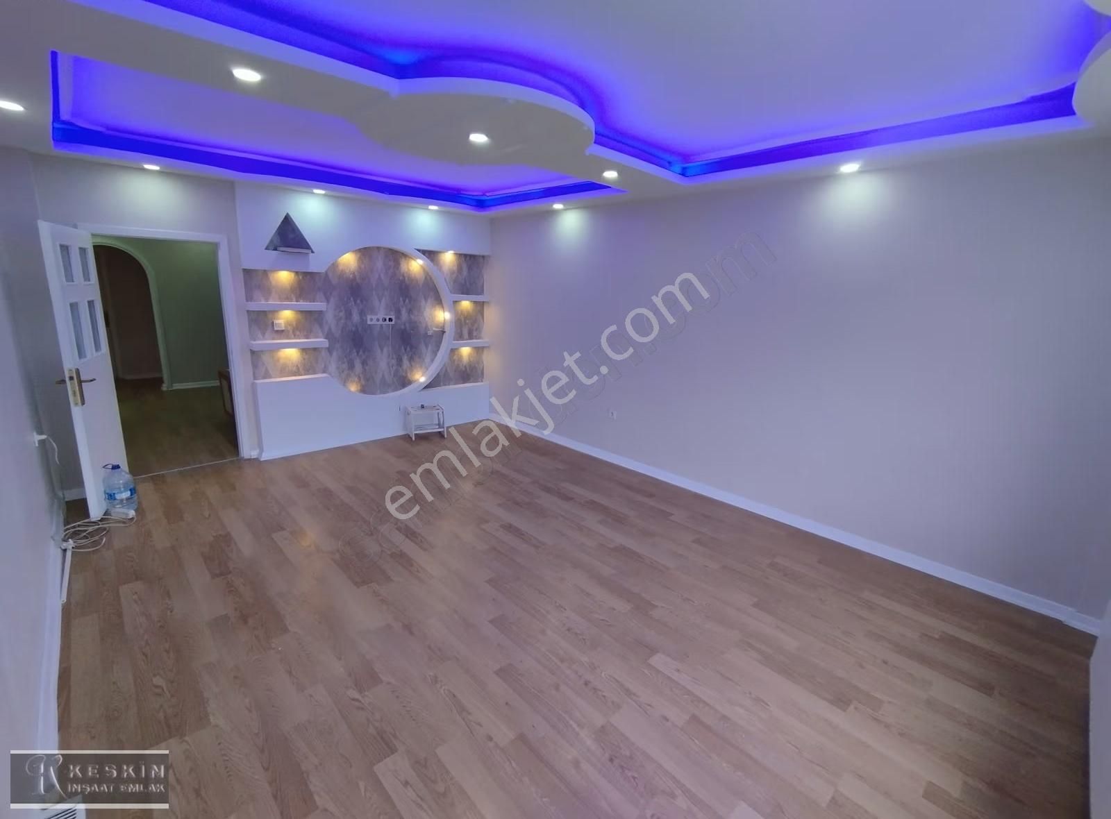 Keçiören Baglum Bulvar Üzeri 1.kat 3+1 Asansörlü İskanlı - Görsel 23