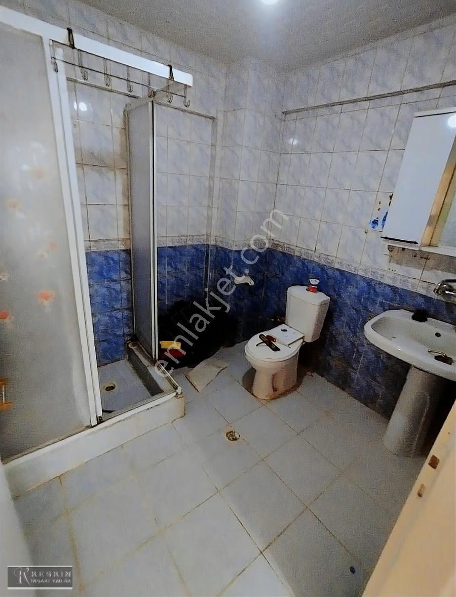 Keçiören Baglum Bulvar Üzeri 1.kat 3+1 Asansörlü İskanlı - Görsel 15