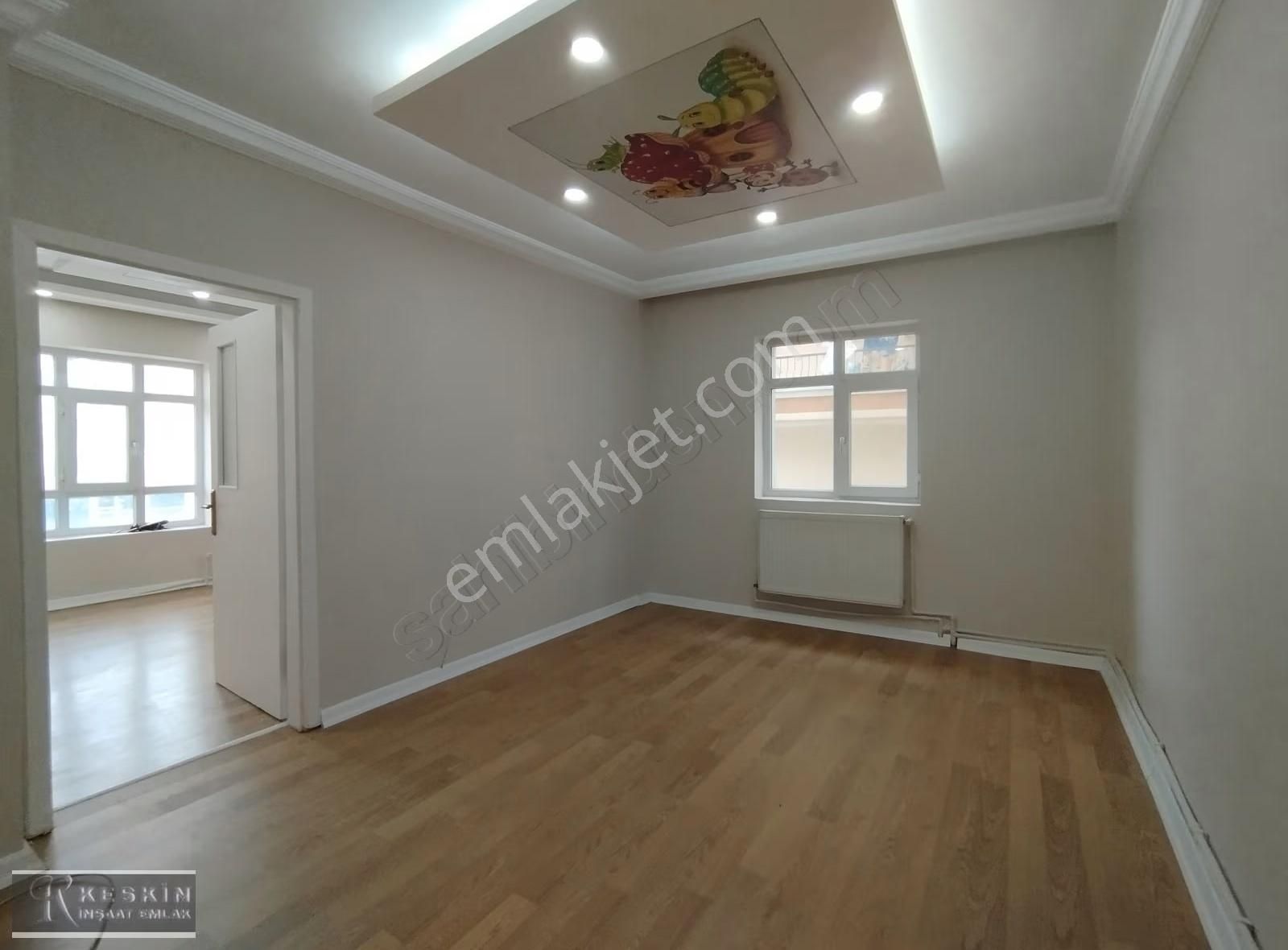 Keçiören Baglum Bulvar Üzeri 1.kat 3+1 Asansörlü İskanlı - Görsel 10