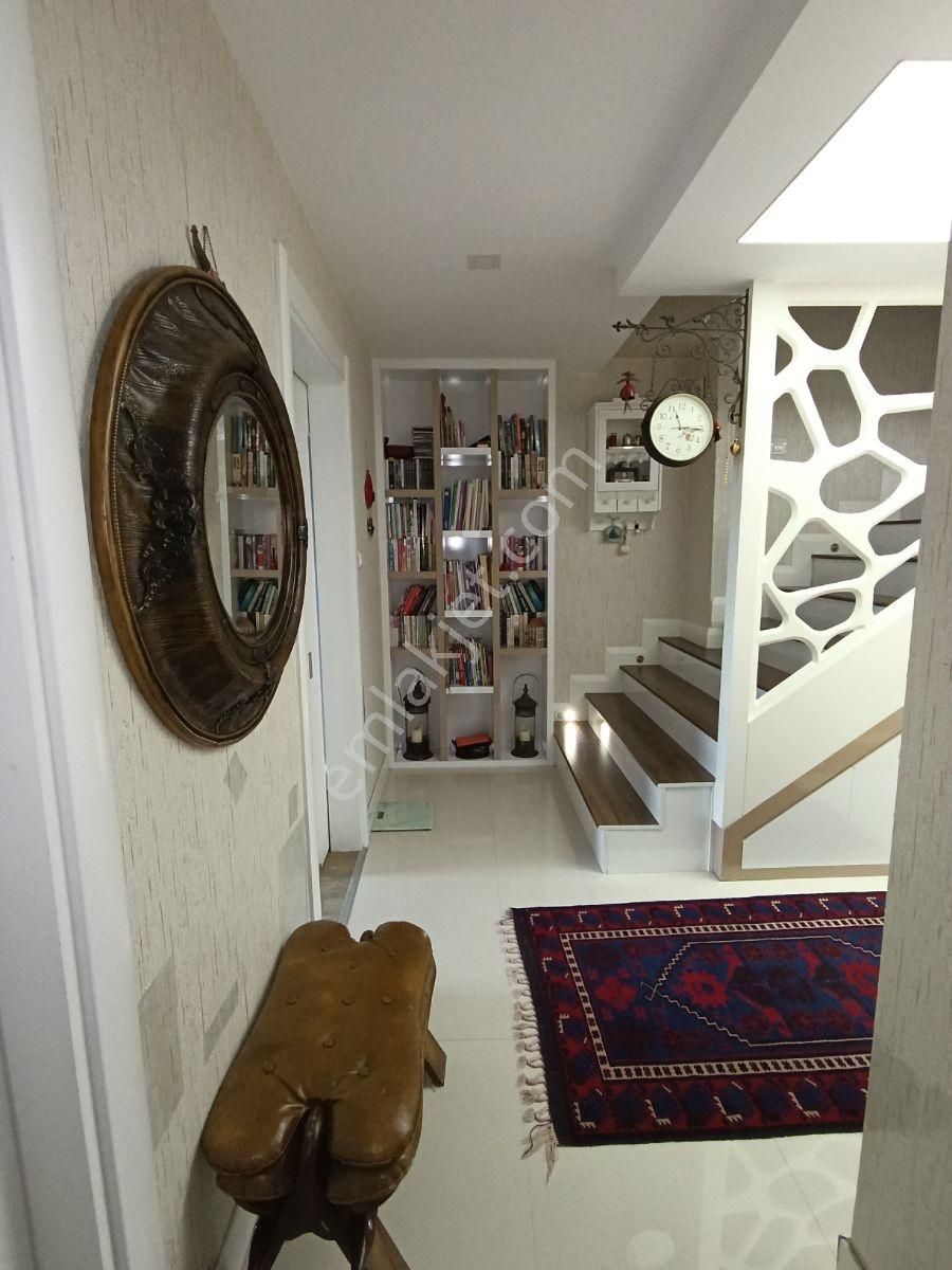 Pırlanta Emlak'tan Merkez'de Şık 5+1 Dublex Satılık Fırsat Daire - Görsel 14