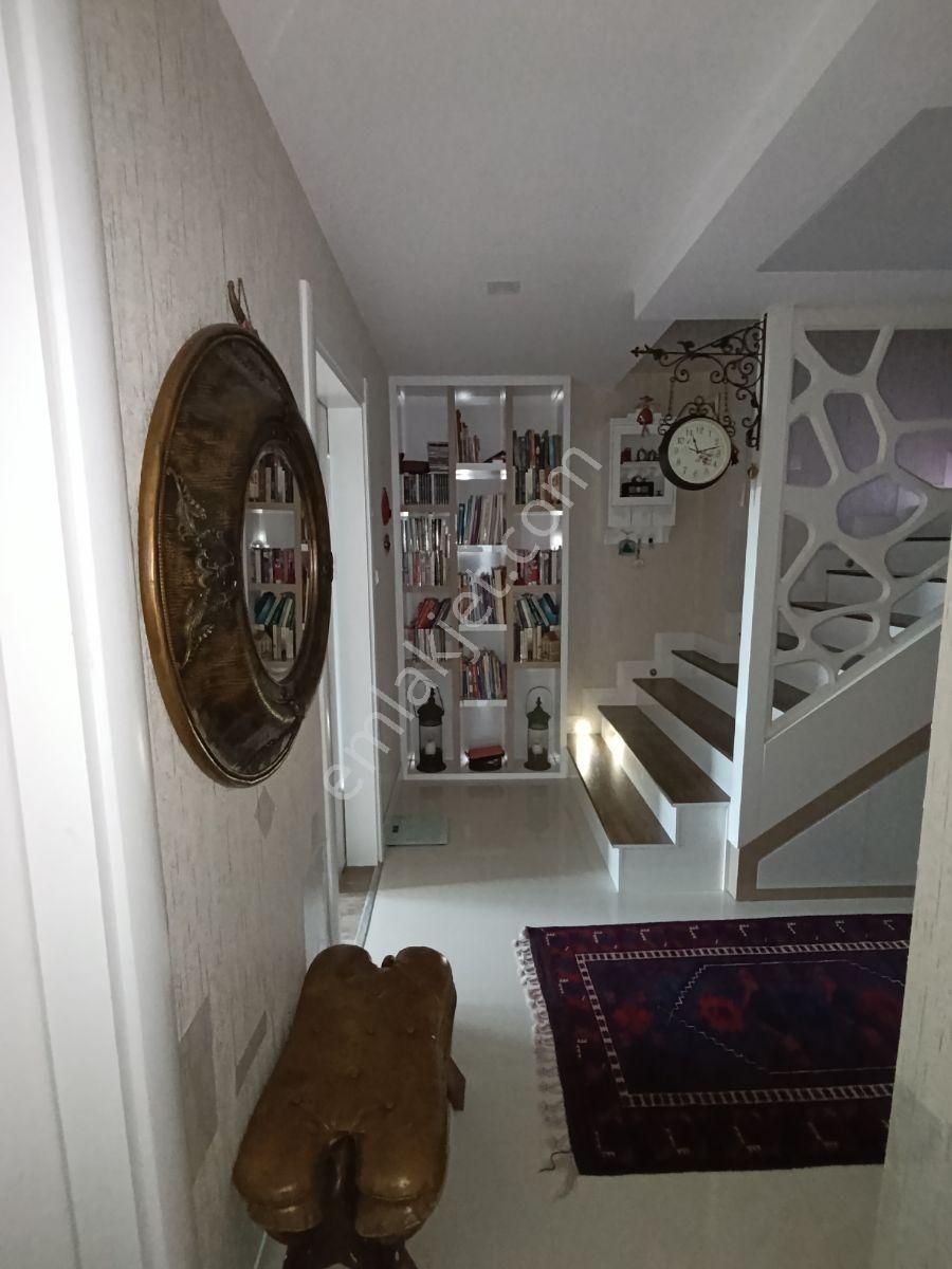 Pırlanta Emlak'tan Merkez'de Şık 5+1 Dublex Satılık Fırsat Daire - Görsel 6