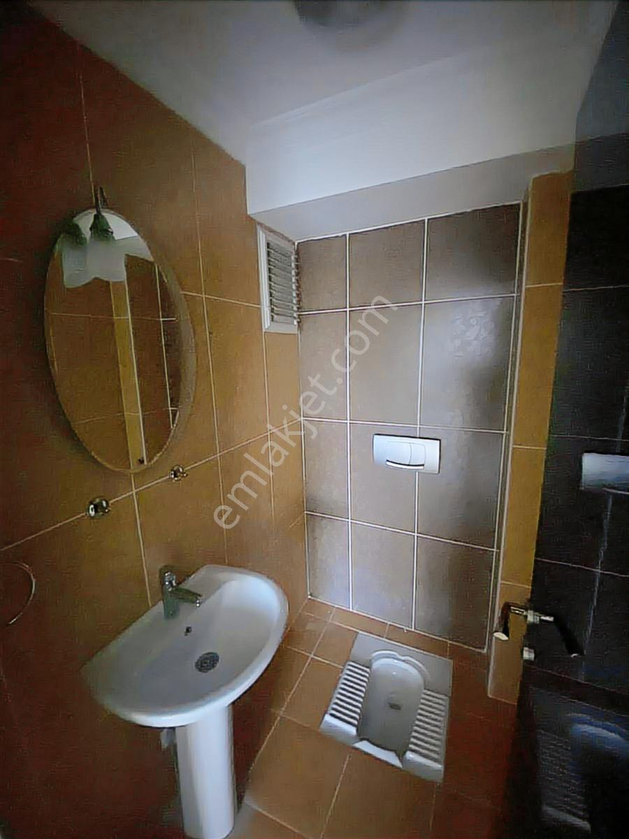 Uydukent Selçuklu Mahallesinde 4+1 Geniş Kiralık Daire - Görsel 20