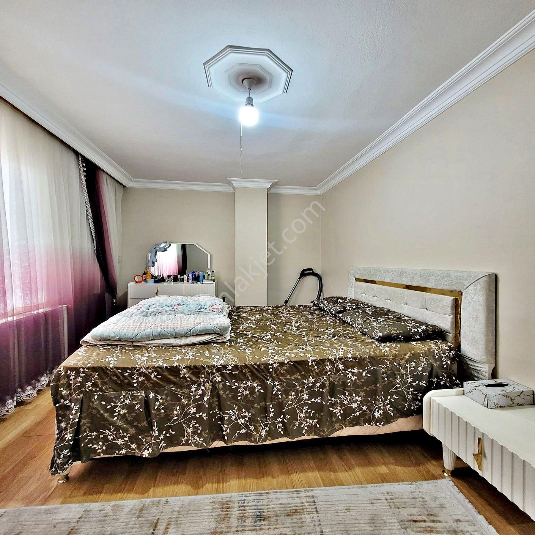 Beylikdüzü Adnan Kahveci Mahallesinde 3+1 Satılık Ara Kat Daire - Görsel 5