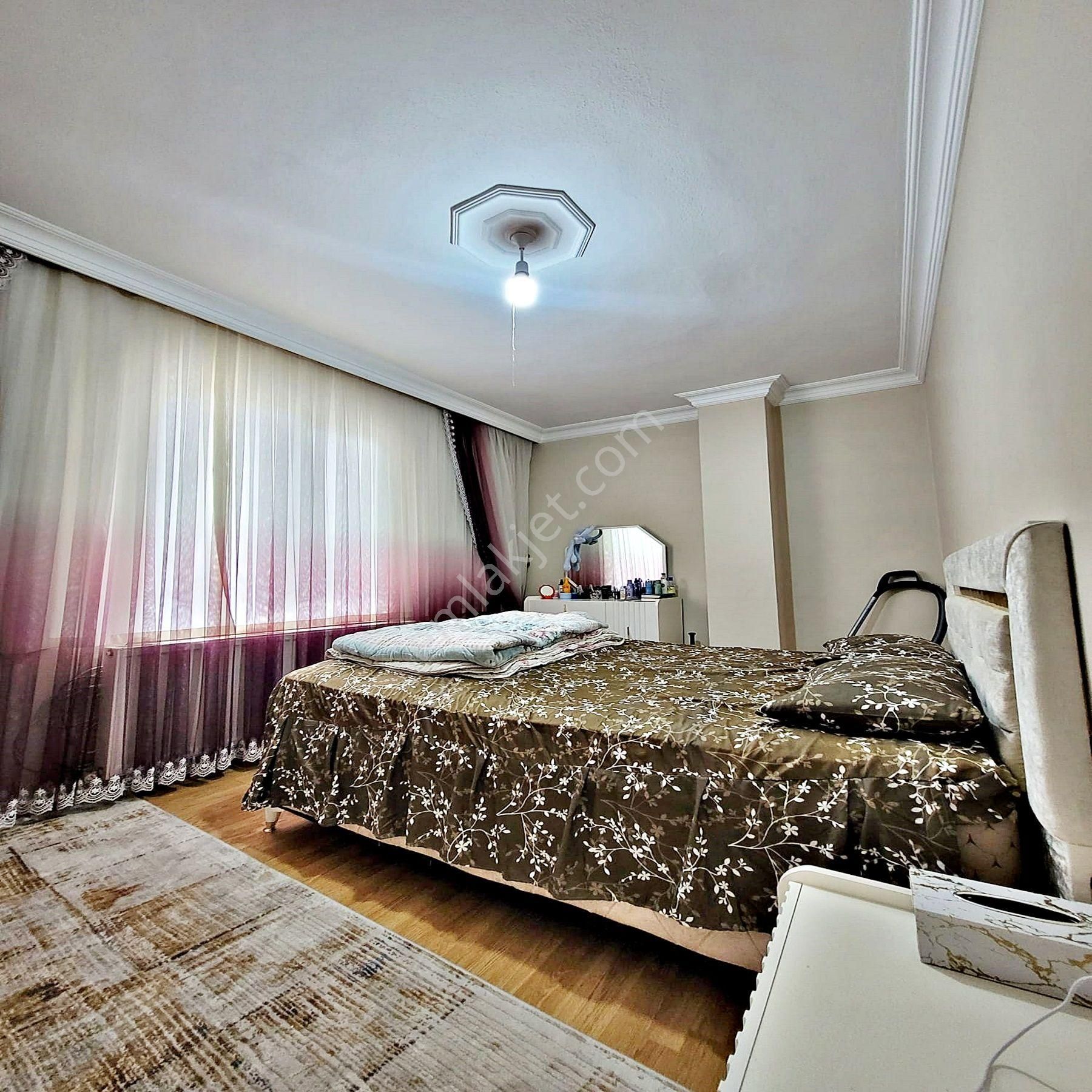 Beylikdüzü Adnan Kahveci Mahallesinde 3+1 Satılık Ara Kat Daire - Görsel 12