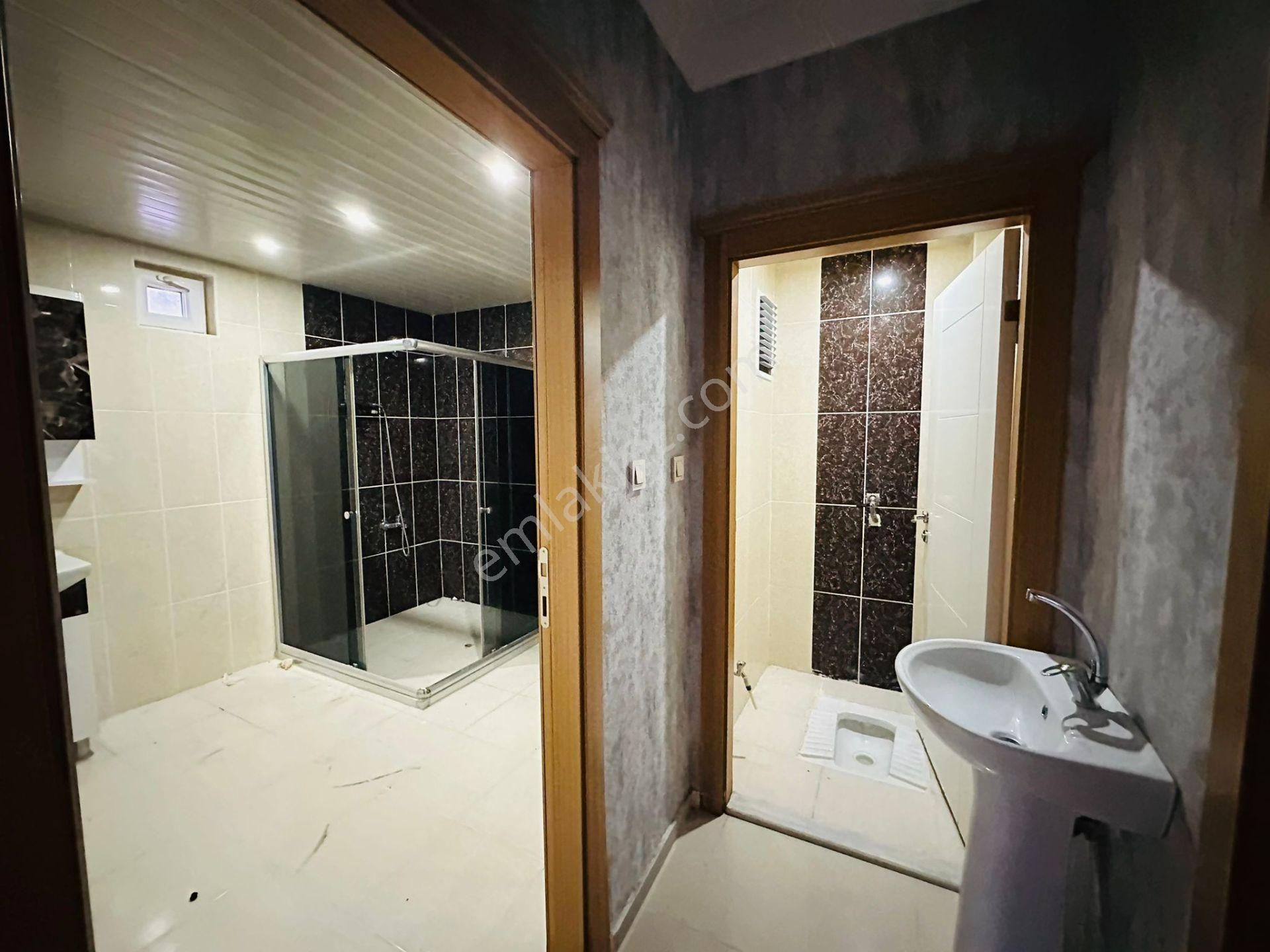 Feridunçelik'te Ali Bey Göbekte Giyinme Odalı Full Yapılı 3+1 Kiralık Daire !! - Görsel 24
