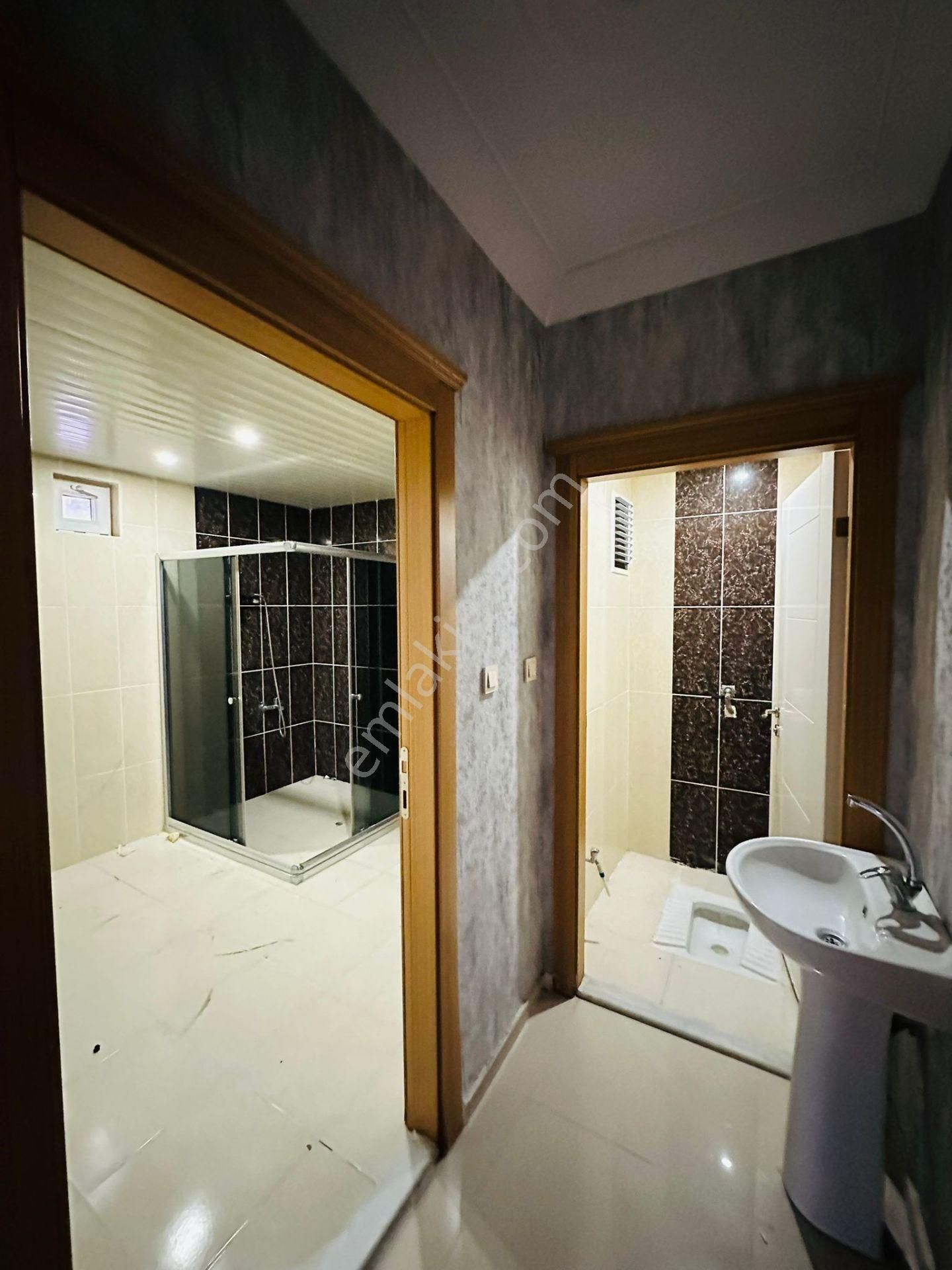 Feridunçelik'te Ali Bey Göbekte Giyinme Odalı Full Yapılı 3+1 Kiralık Daire !! - Görsel 23