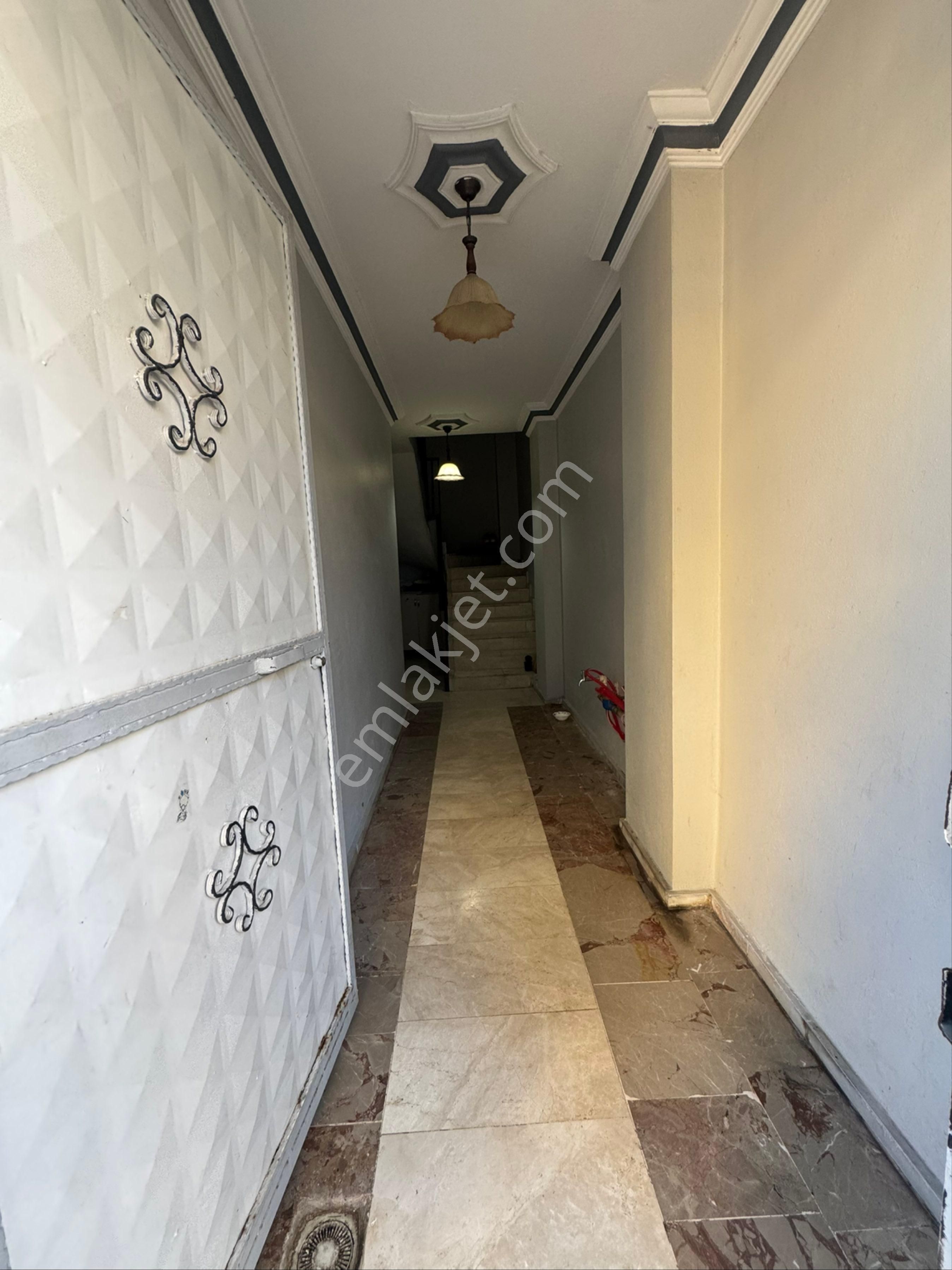 Fırsat Gülbahçesinde 2 Katlı Havuzlu Müstakil - Görsel 3