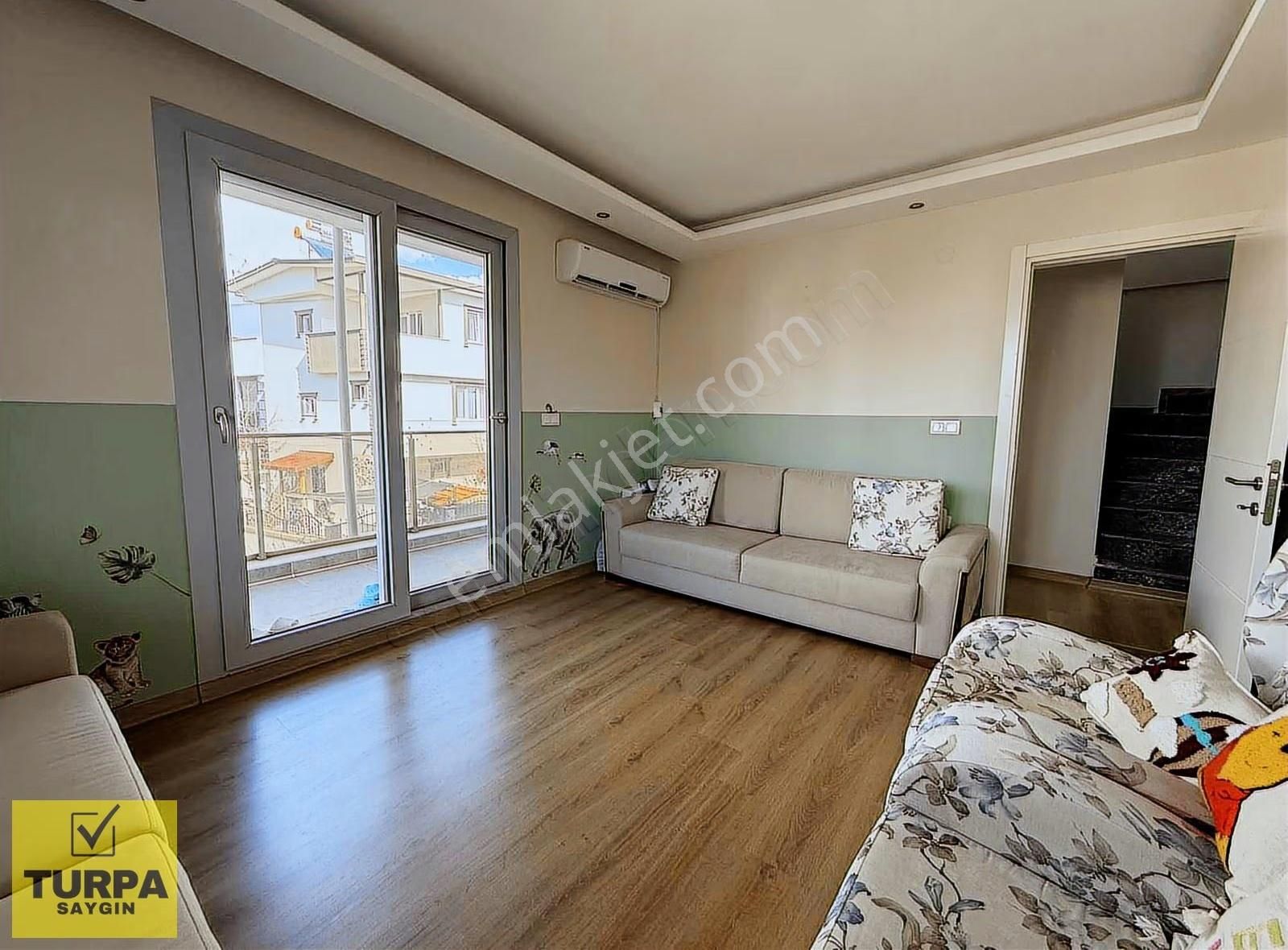 Menderes Mithatpaşa Mahallesinde Müstakil Tapulu 4.5+1 Villa - Görsel 7
