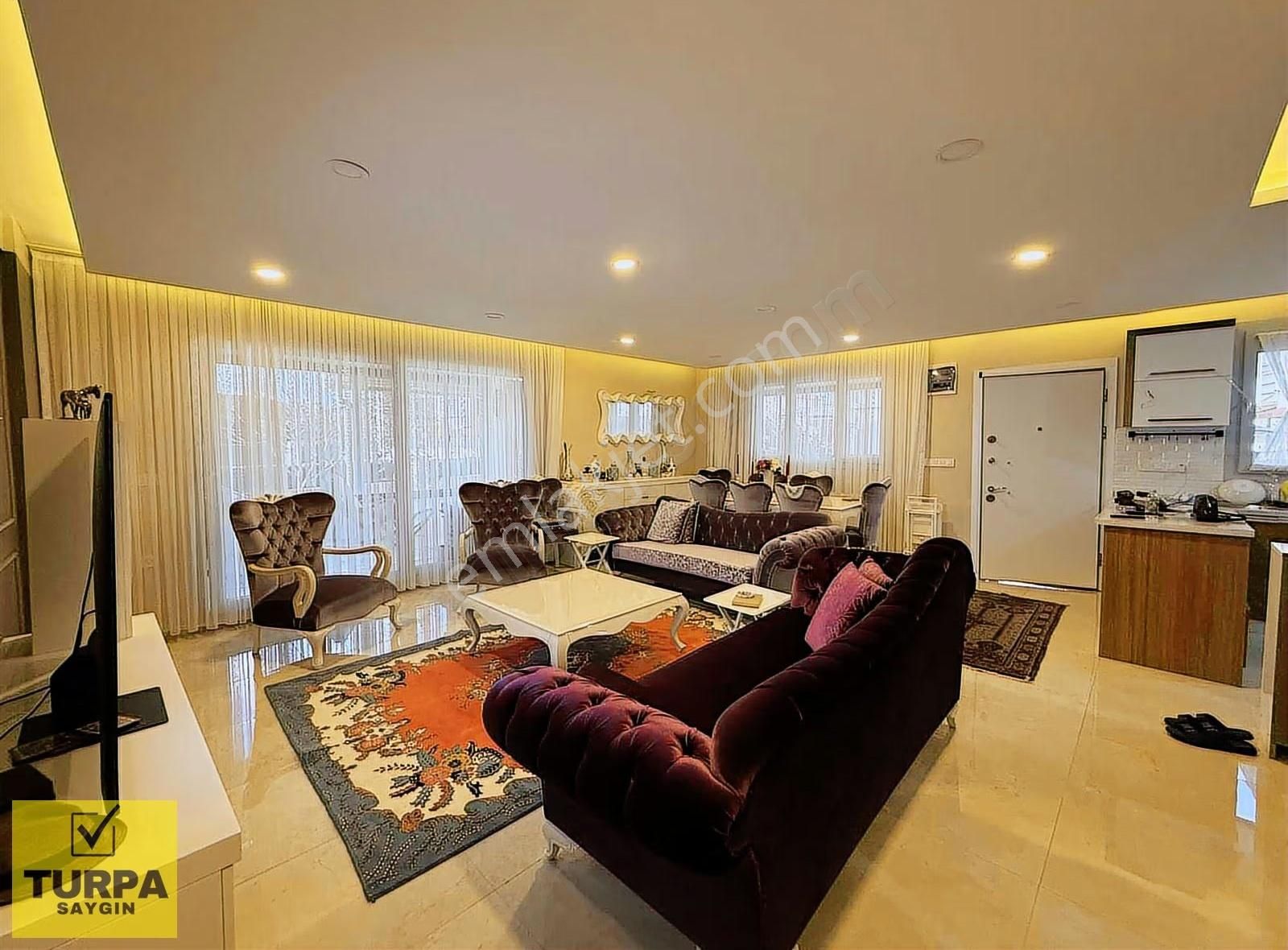 Menderes Mithatpaşa Mahallesinde Müstakil Tapulu 4.5+1 Villa - Görsel 18